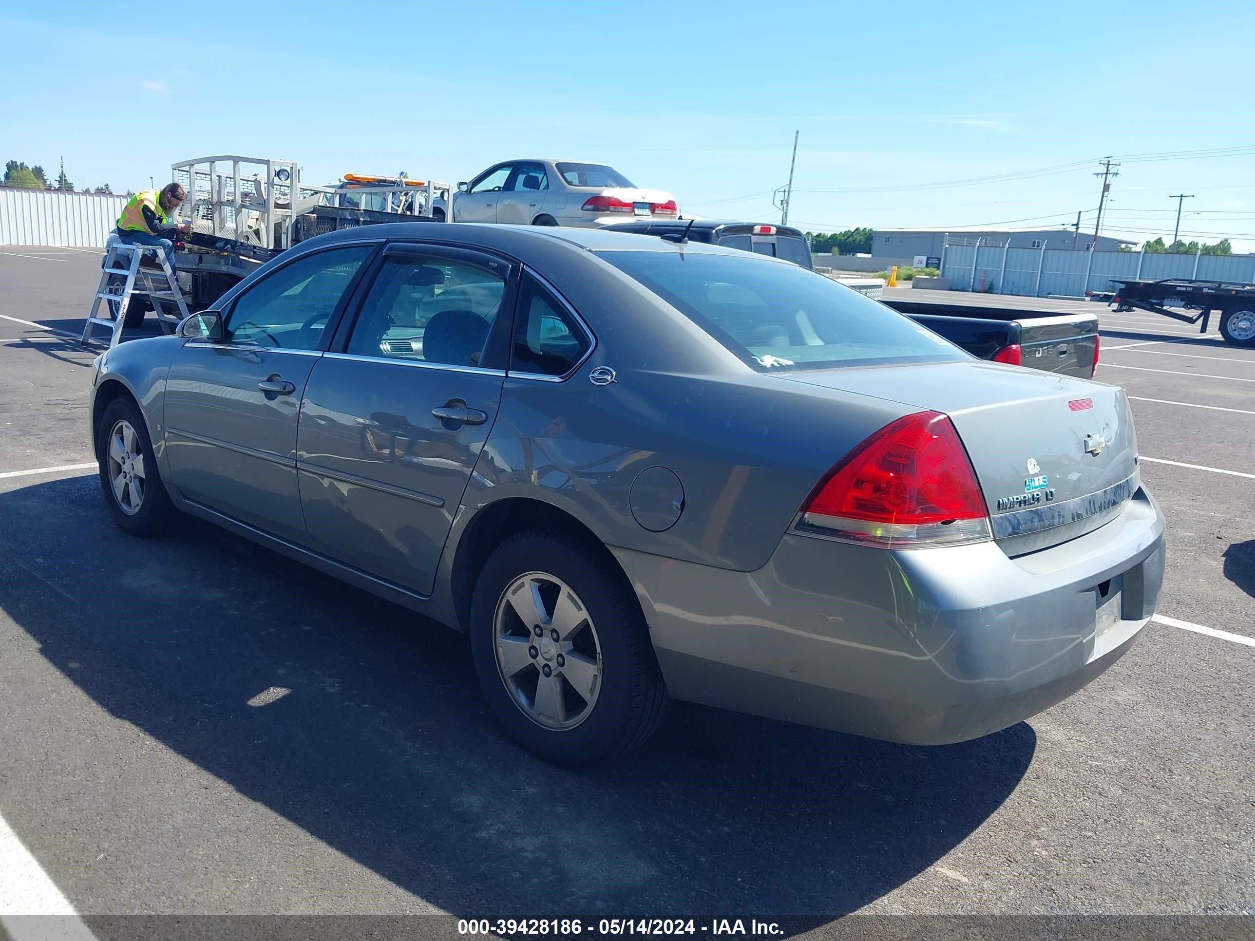 Photo 2 VIN: 2G1WT58K189202649 - CHEVROLET IMPALA 