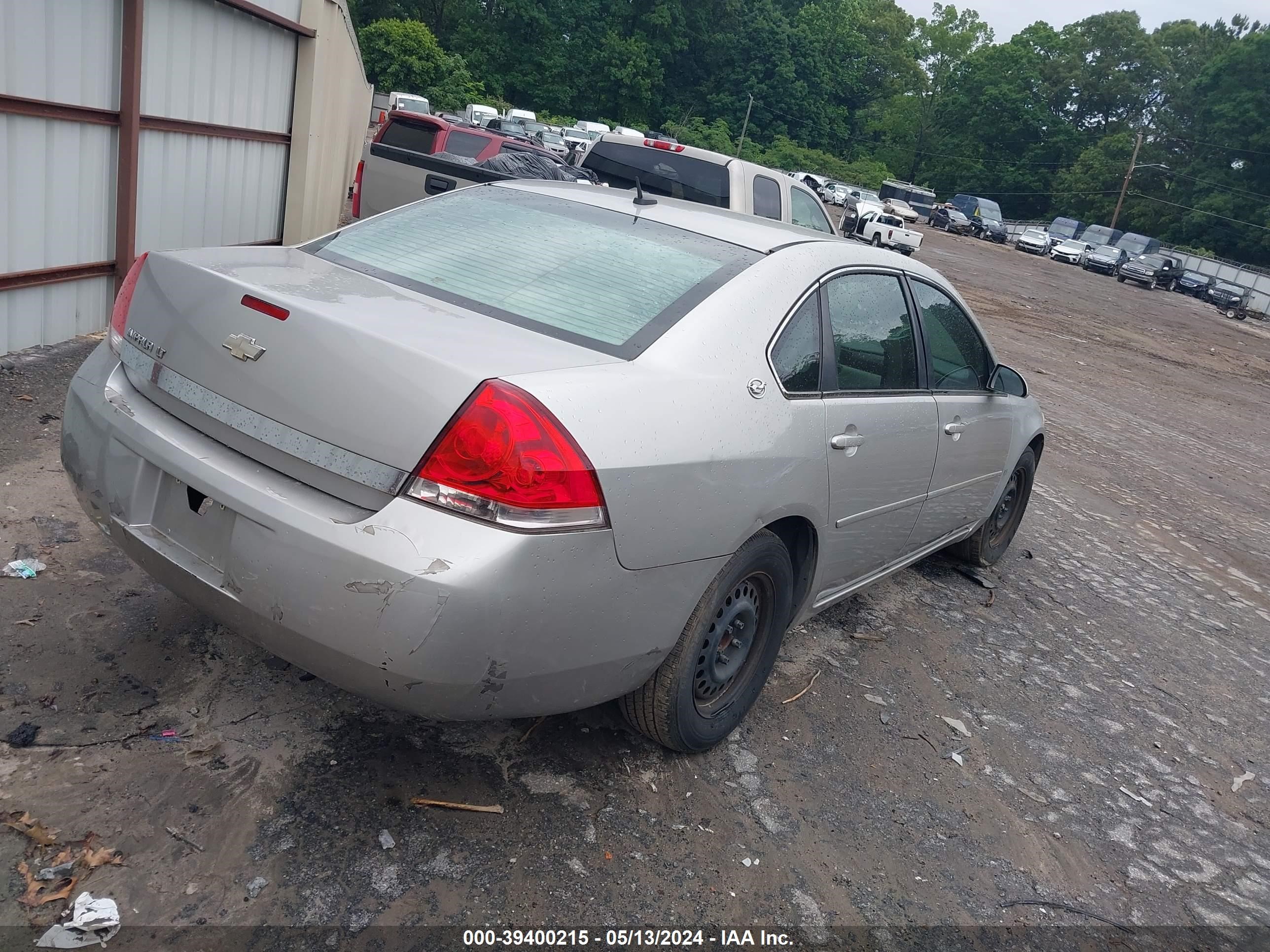 Photo 3 VIN: 2G1WT58K269126193 - CHEVROLET IMPALA 