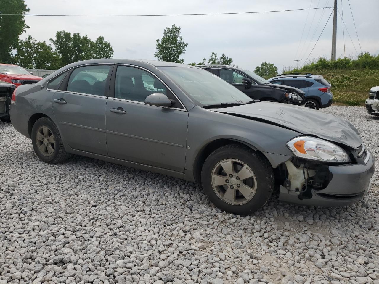 Photo 3 VIN: 2G1WT58K281339193 - CHEVROLET IMPALA 