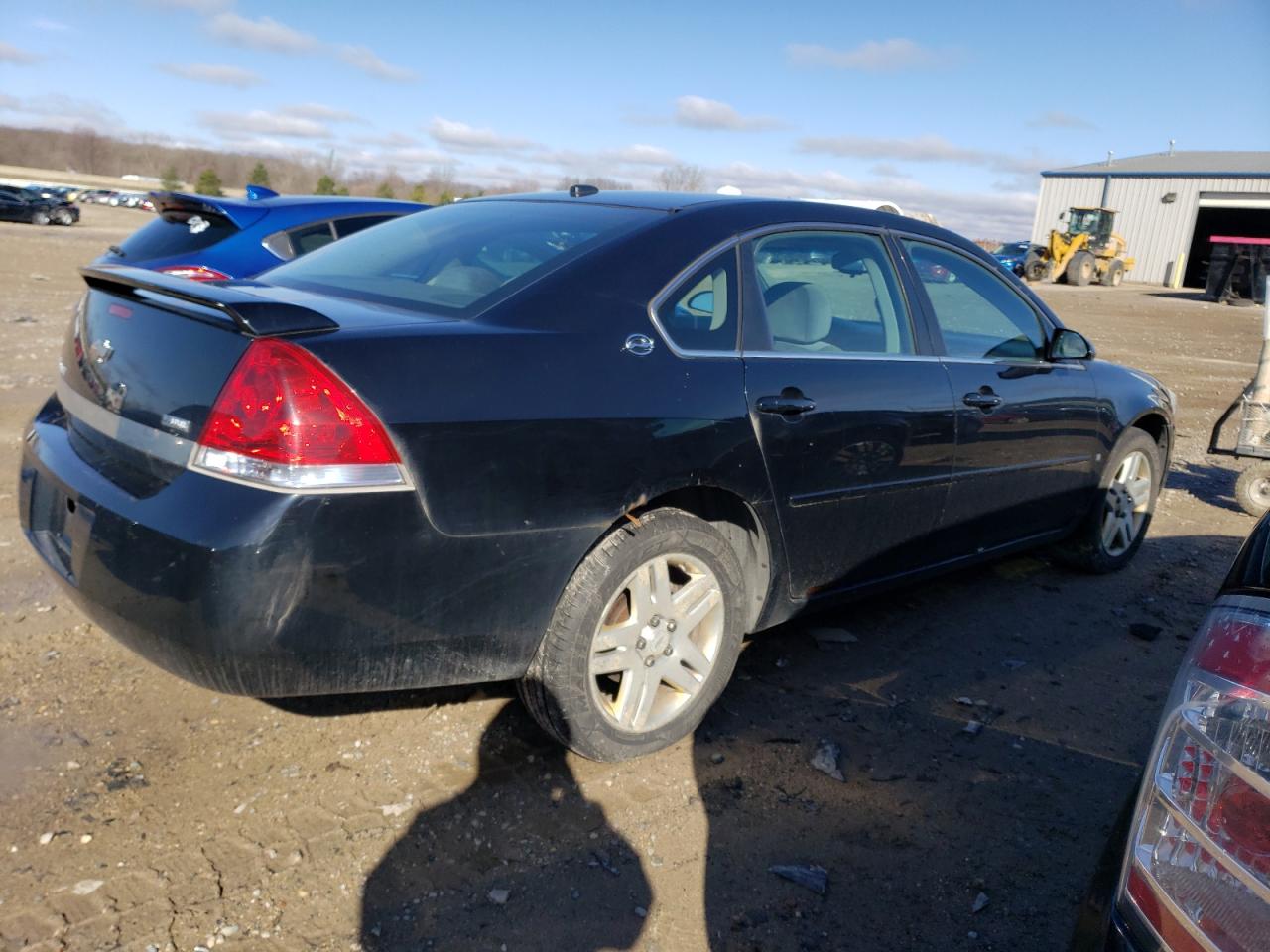 Photo 2 VIN: 2G1WT58K289214972 - CHEVROLET IMPALA 