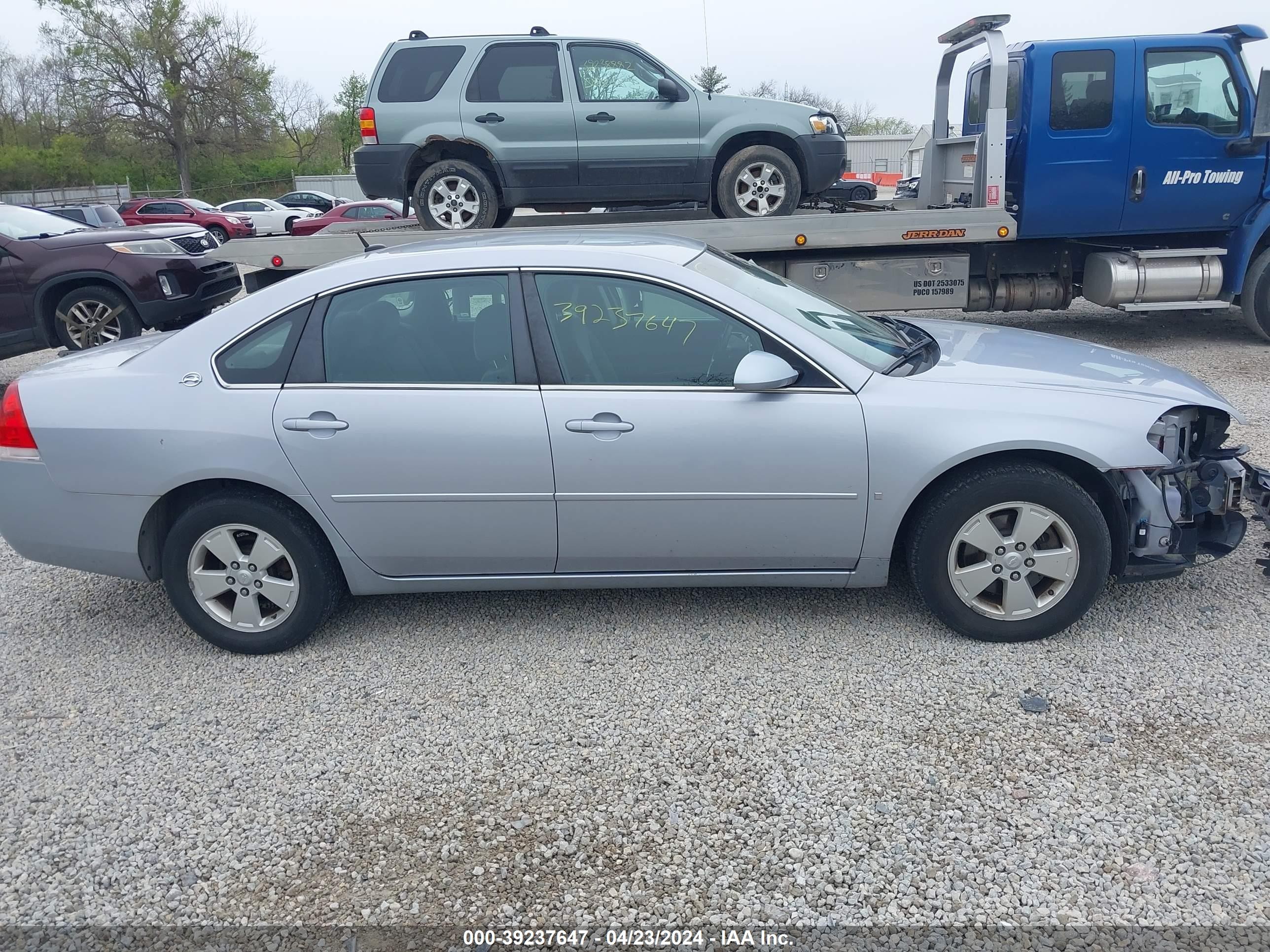 Photo 13 VIN: 2G1WT58K369254409 - CHEVROLET IMPALA 