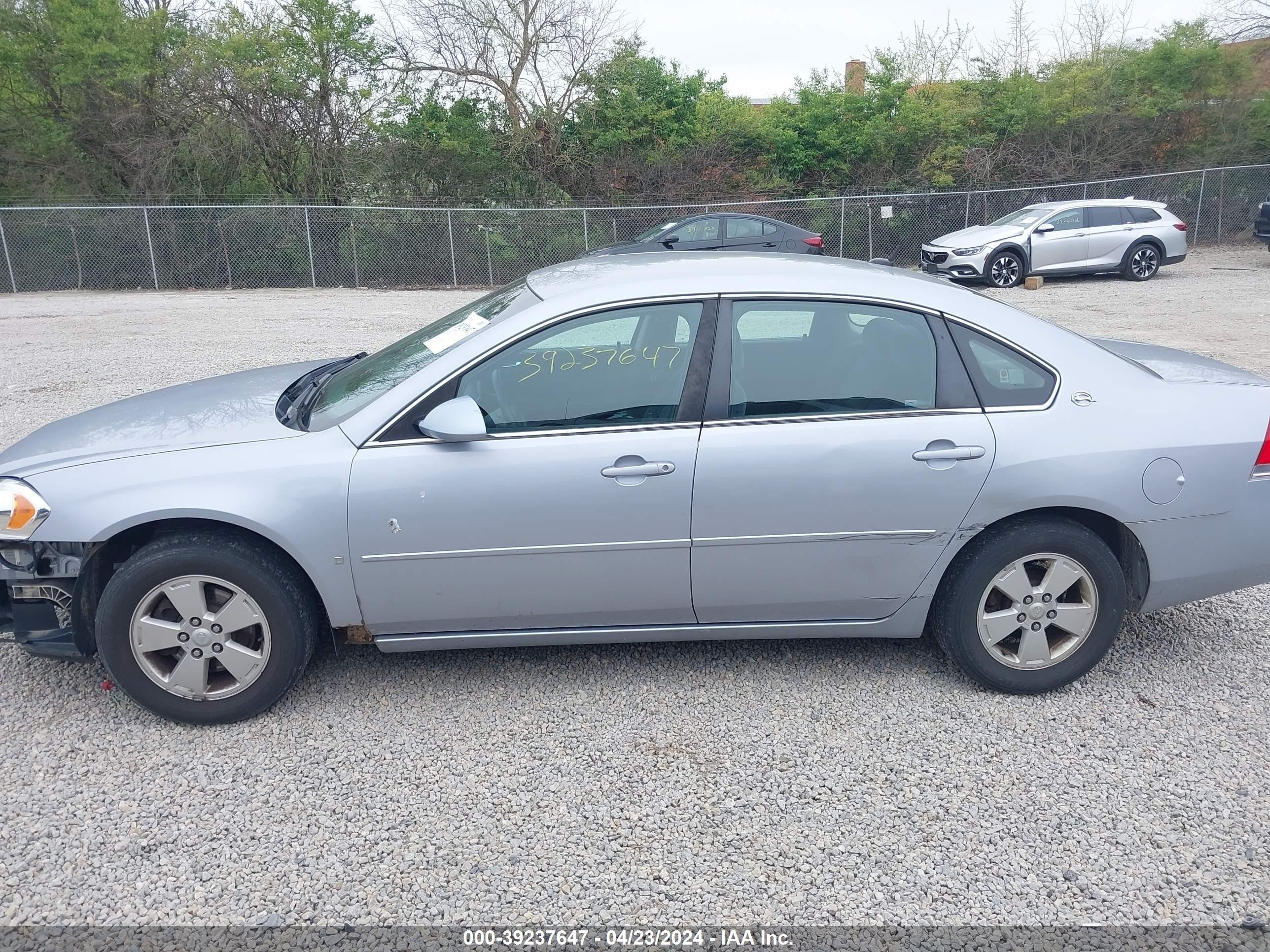 Photo 14 VIN: 2G1WT58K369254409 - CHEVROLET IMPALA 