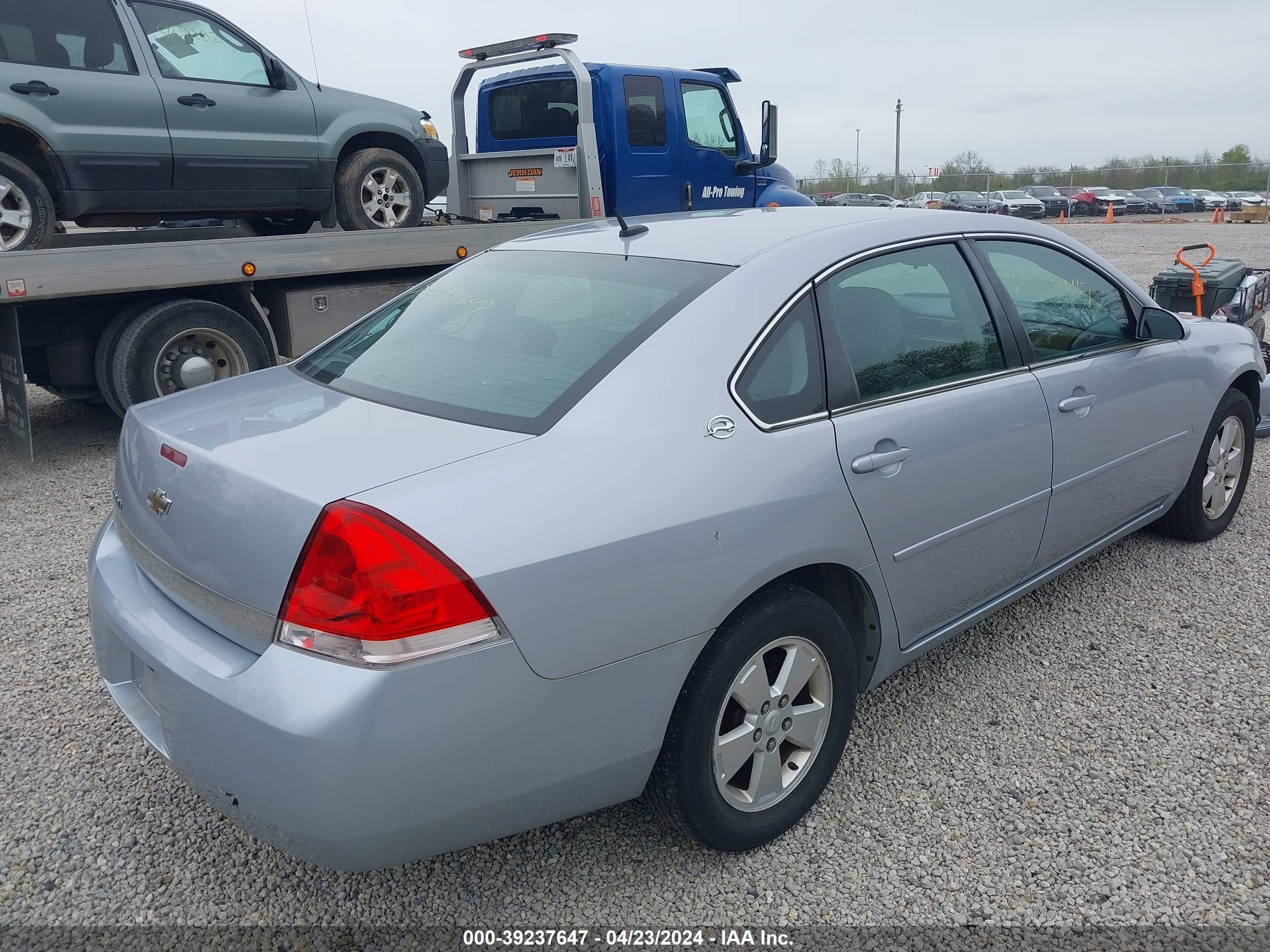 Photo 3 VIN: 2G1WT58K369254409 - CHEVROLET IMPALA 