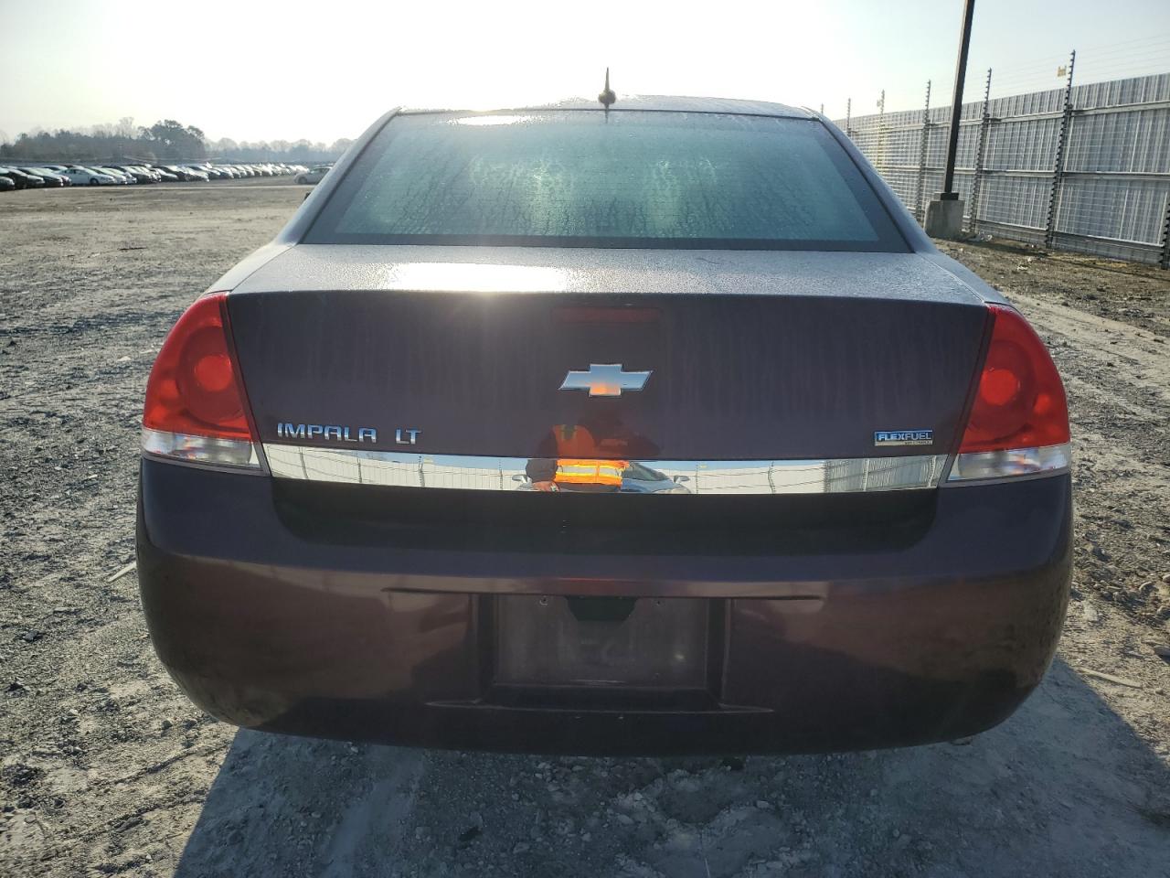 Photo 5 VIN: 2G1WT58K379256114 - CHEVROLET IMPALA 