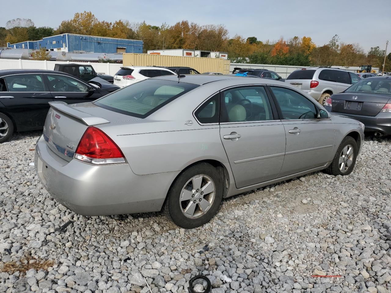 Photo 2 VIN: 2G1WT58K379370632 - CHEVROLET IMPALA 