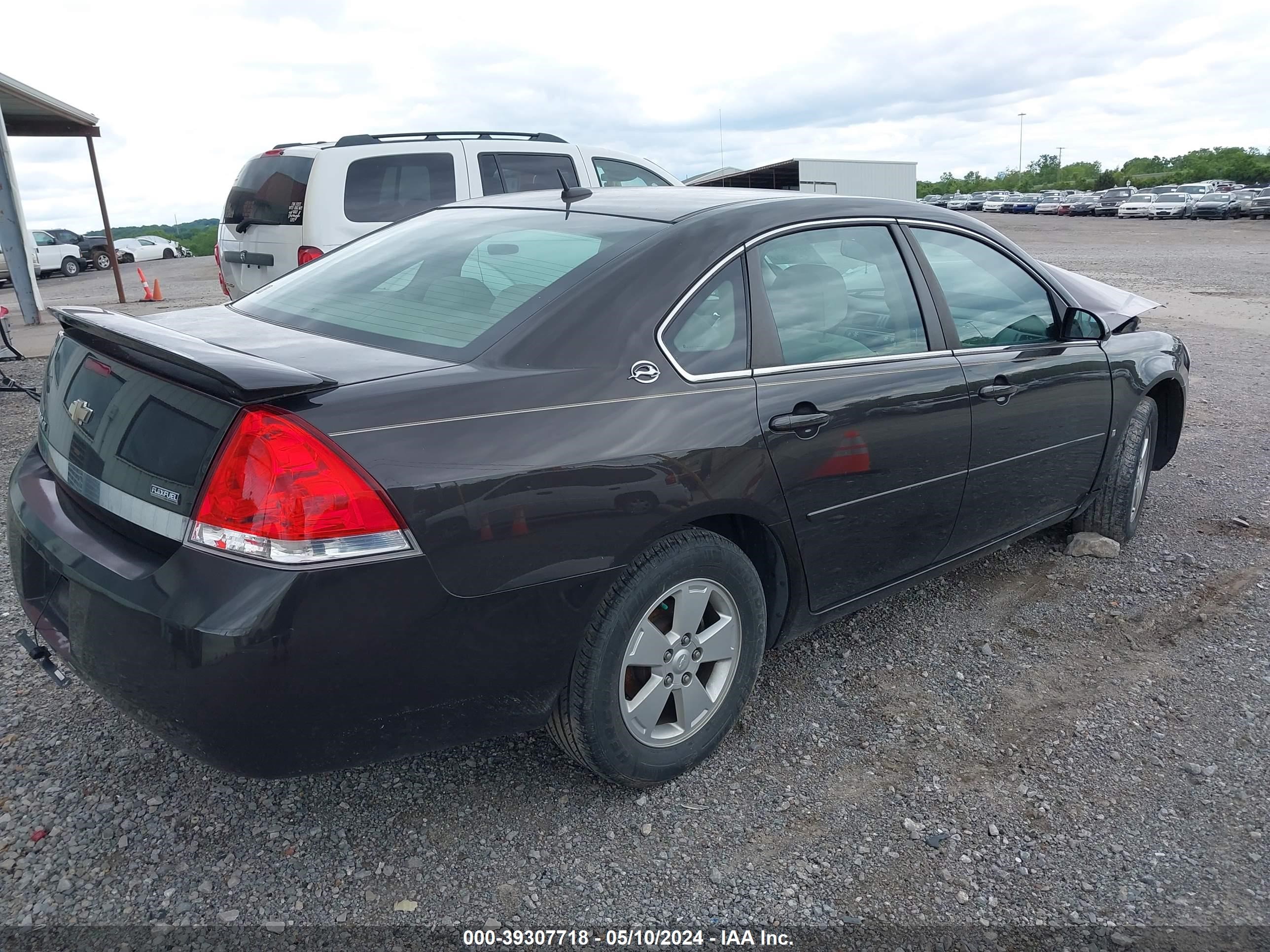 Photo 3 VIN: 2G1WT58K381327182 - CHEVROLET IMPALA 