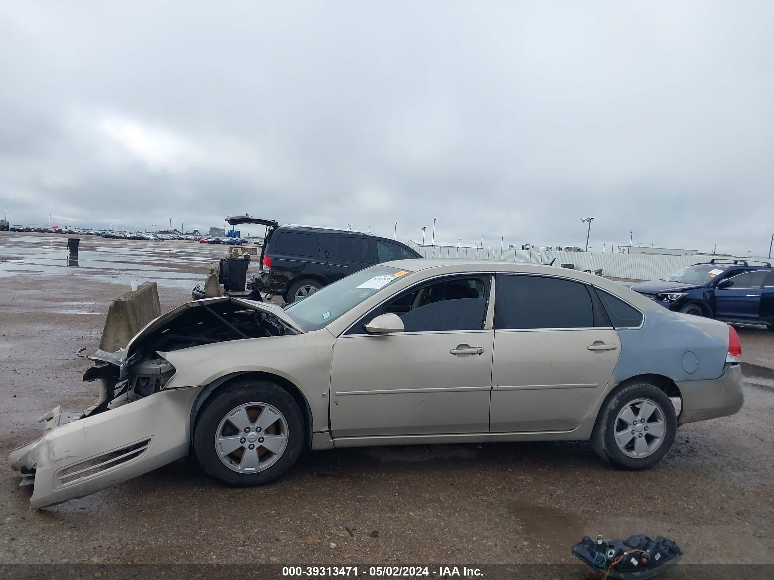 Photo 12 VIN: 2G1WT58K389215404 - CHEVROLET IMPALA 