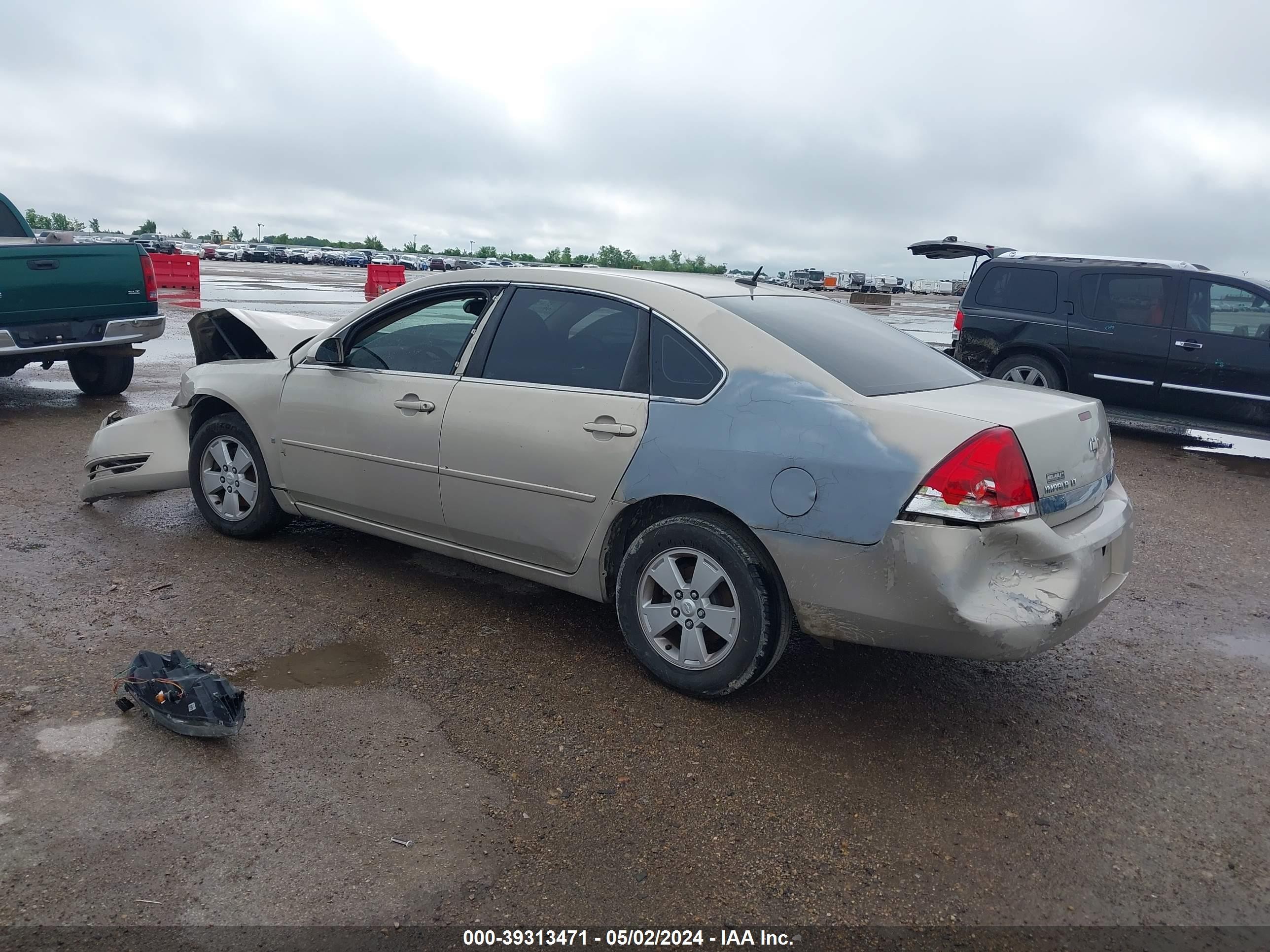 Photo 2 VIN: 2G1WT58K389215404 - CHEVROLET IMPALA 