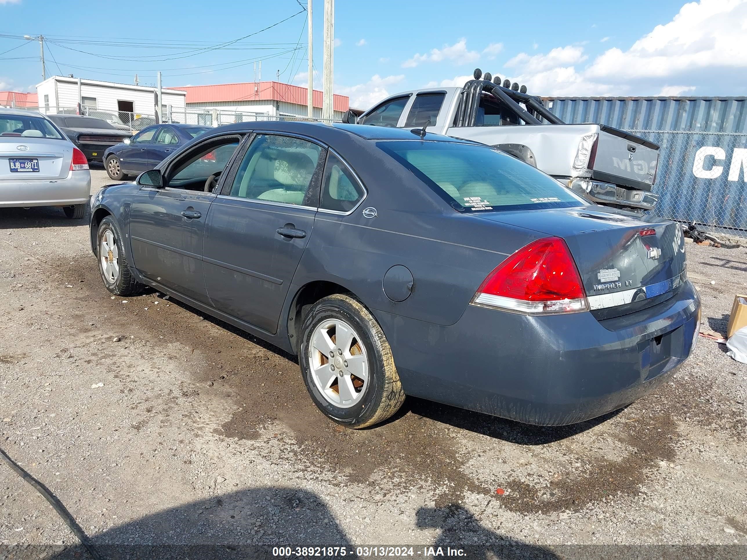 Photo 2 VIN: 2G1WT58K489133830 - CHEVROLET IMPALA 