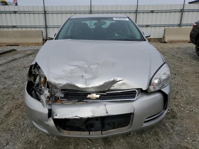 Photo 4 VIN: 2G1WT58K681330917 - CHEVROLET IMPALA 