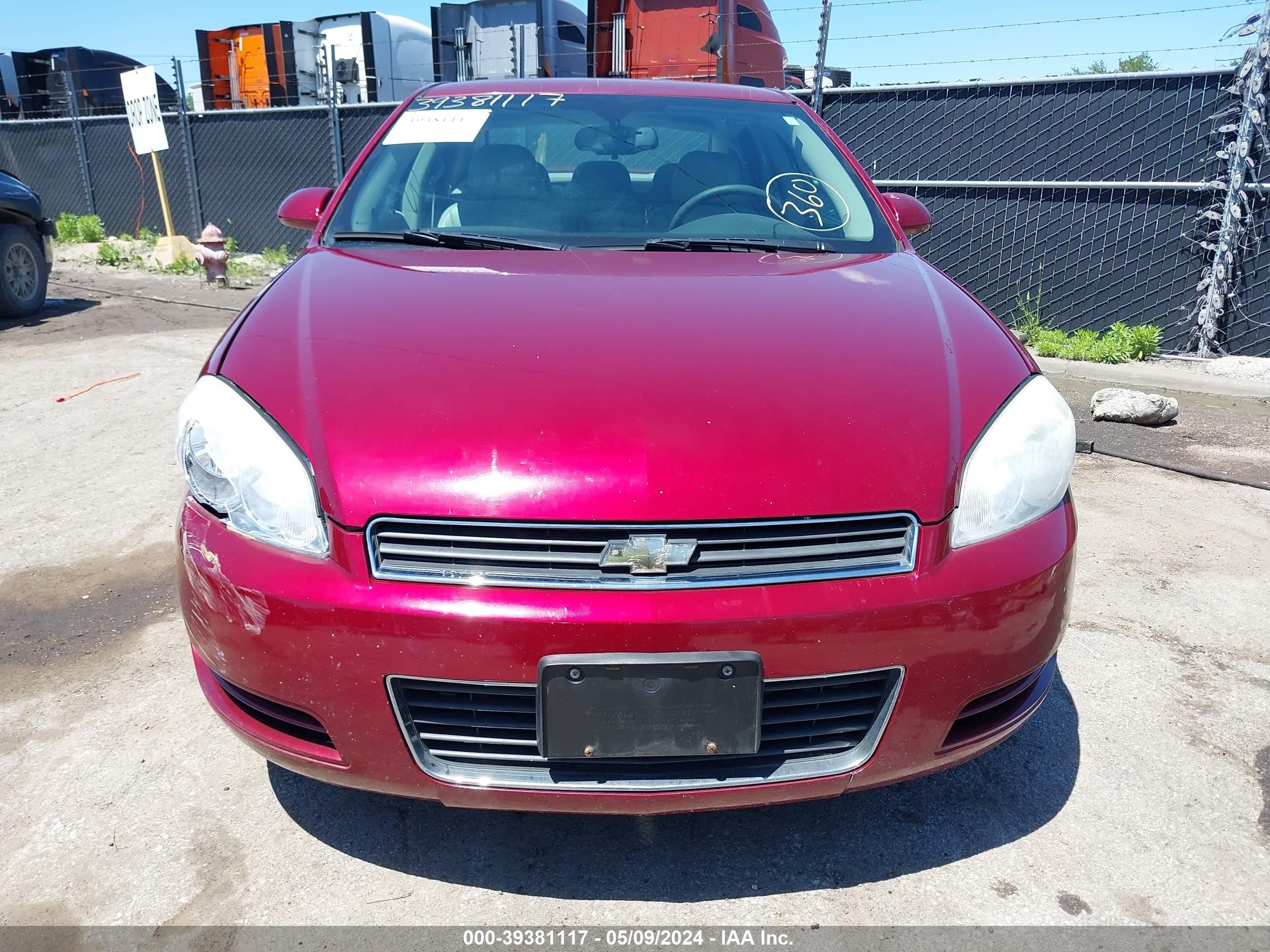 Photo 11 VIN: 2G1WT58K681378613 - CHEVROLET IMPALA 