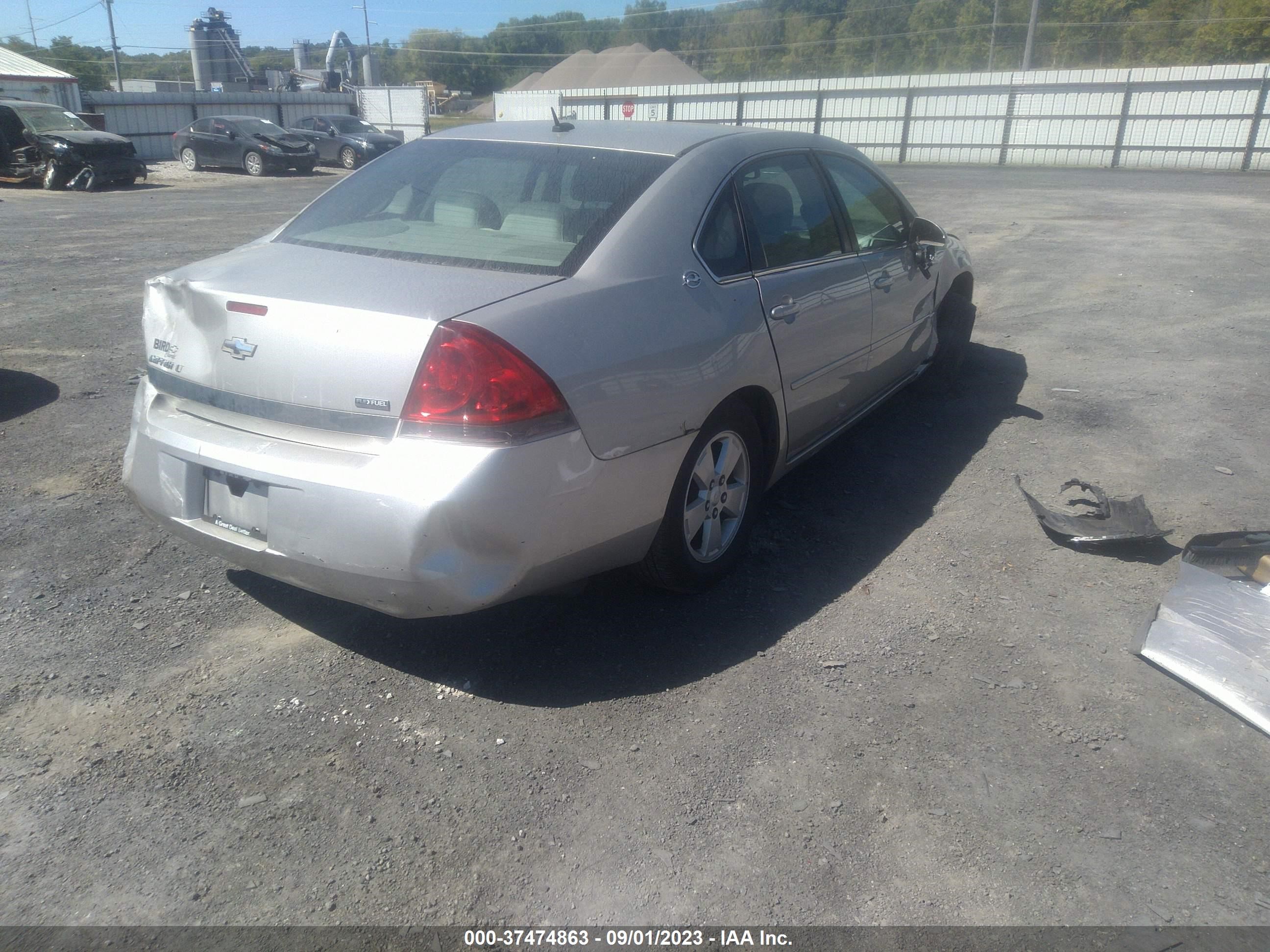 Photo 3 VIN: 2G1WT58K779228784 - CHEVROLET IMPALA 