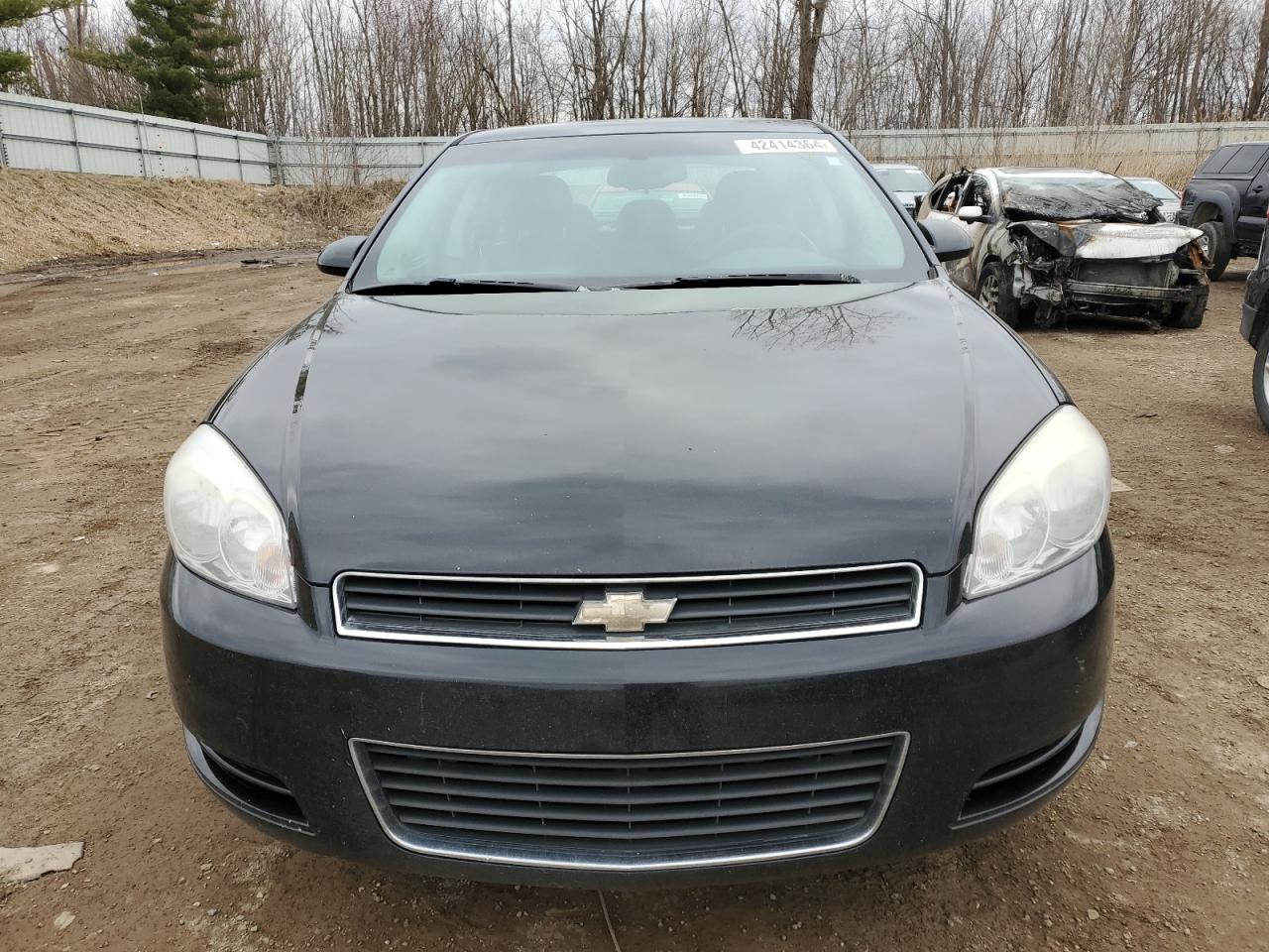 Photo 4 VIN: 2G1WT58K881325640 - CHEVROLET IMPALA 