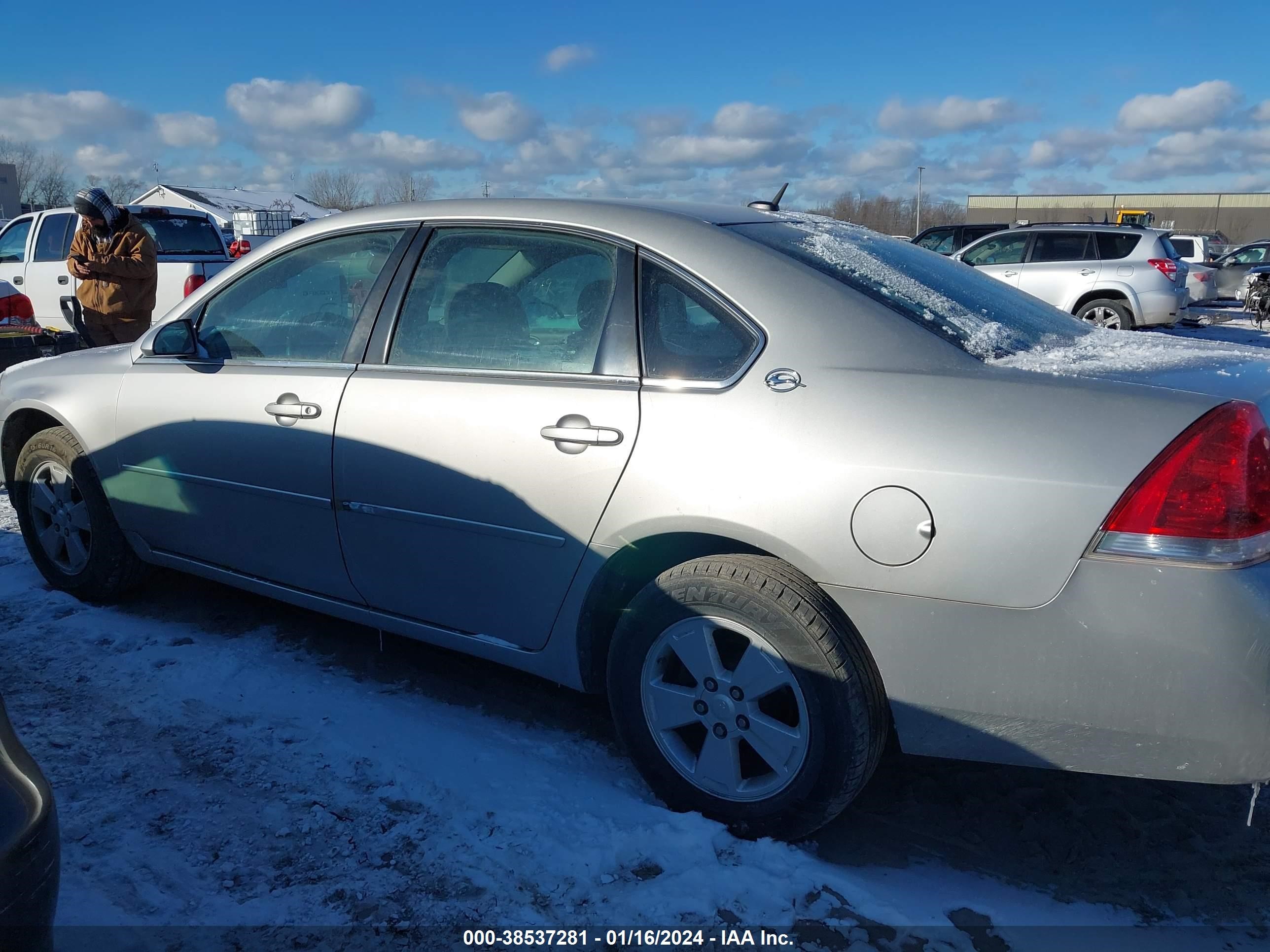 Photo 14 VIN: 2G1WT58K979136169 - CHEVROLET IMPALA 