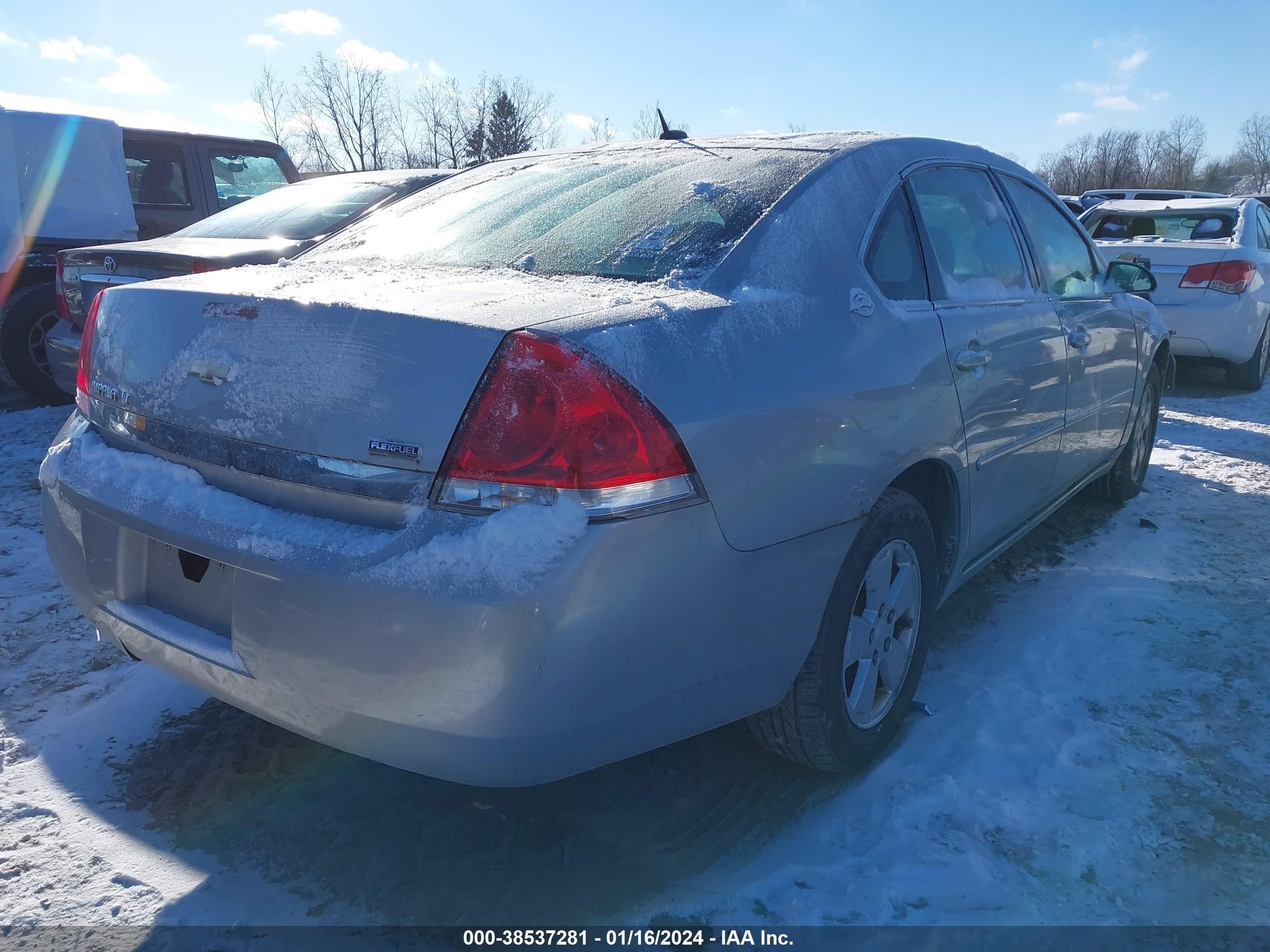 Photo 3 VIN: 2G1WT58K979136169 - CHEVROLET IMPALA 