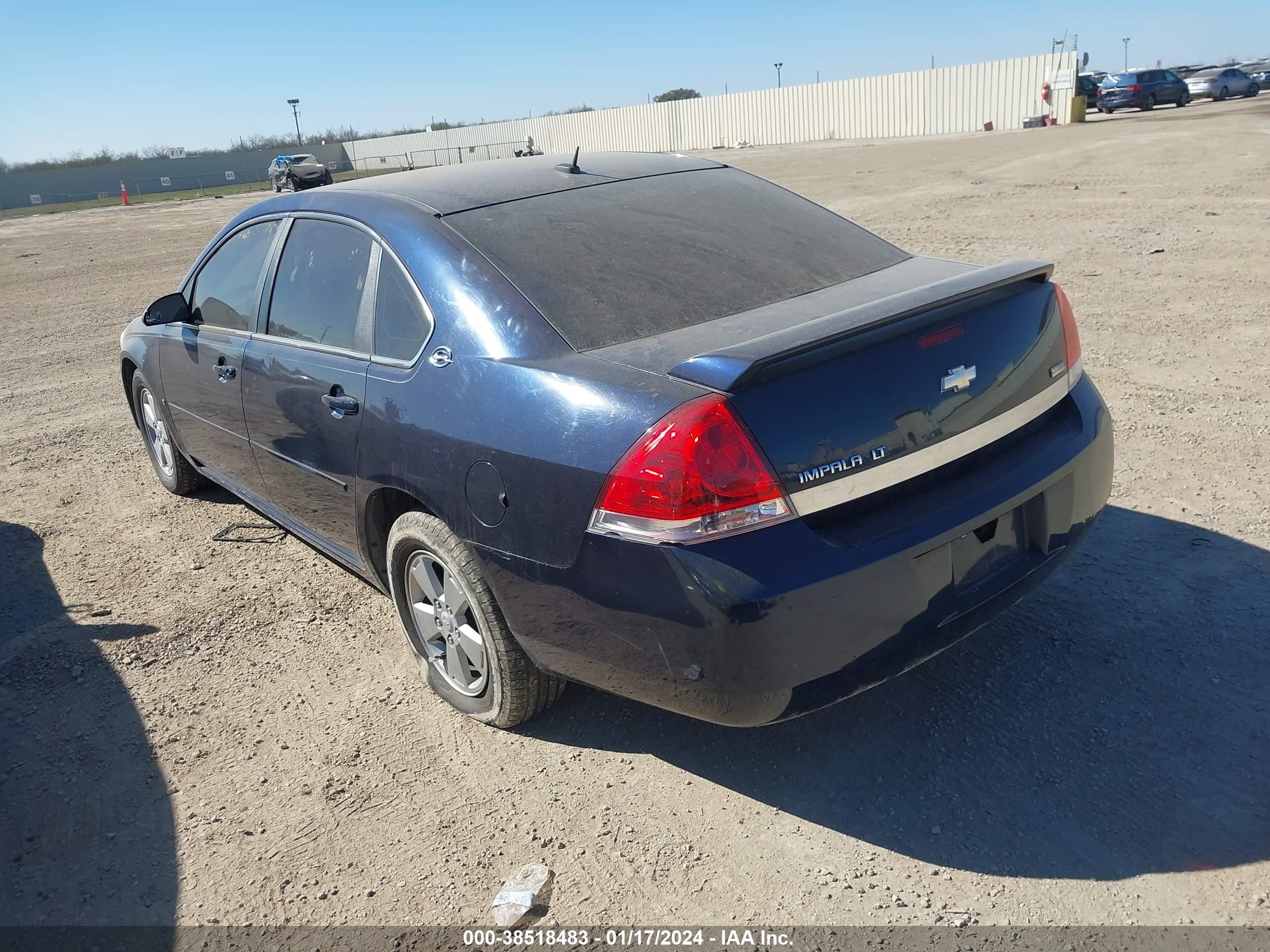 Photo 2 VIN: 2G1WT58K981216233 - CHEVROLET IMPALA 