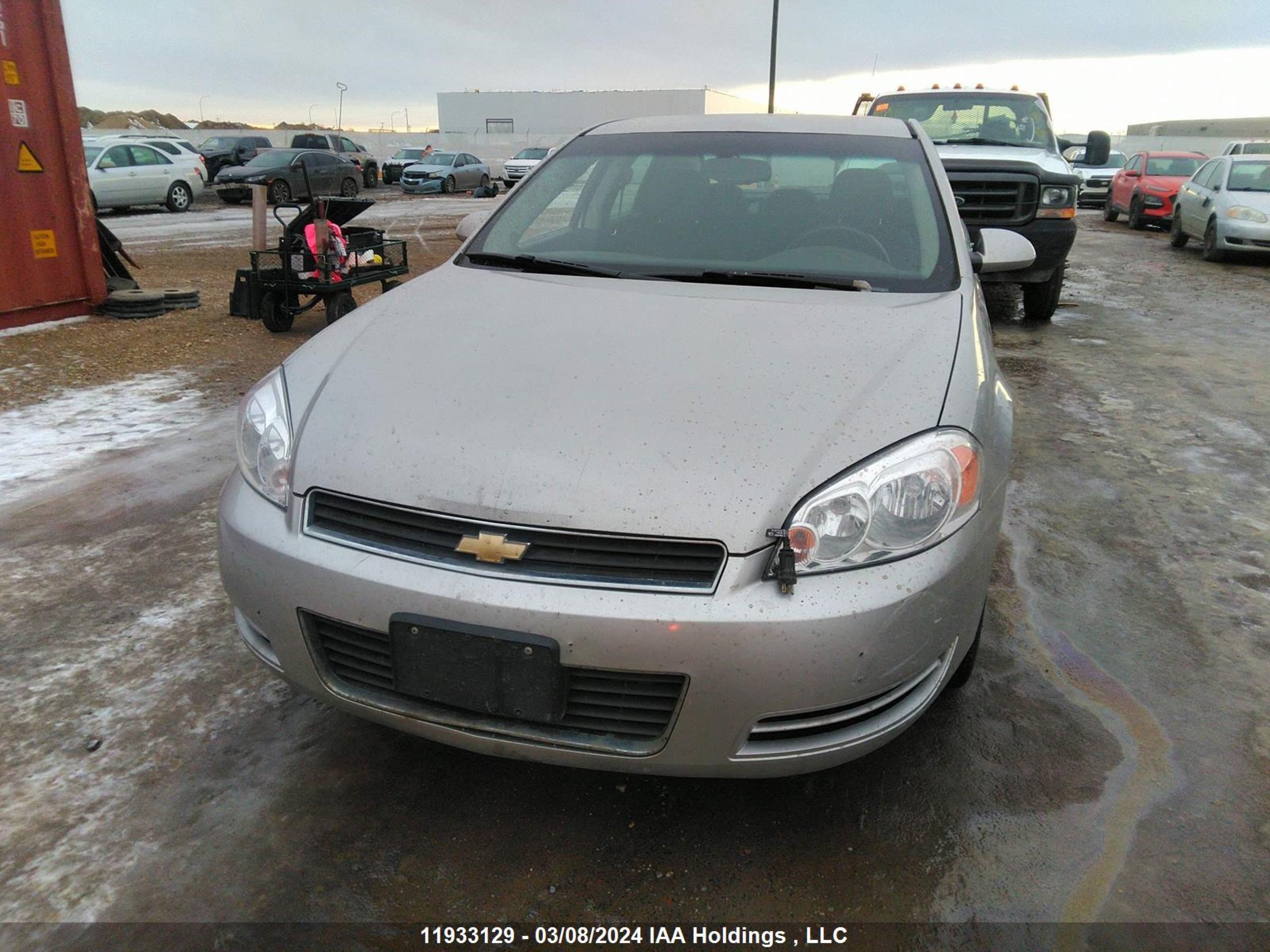 Photo 11 VIN: 2G1WT58K981229600 - CHEVROLET IMPALA 