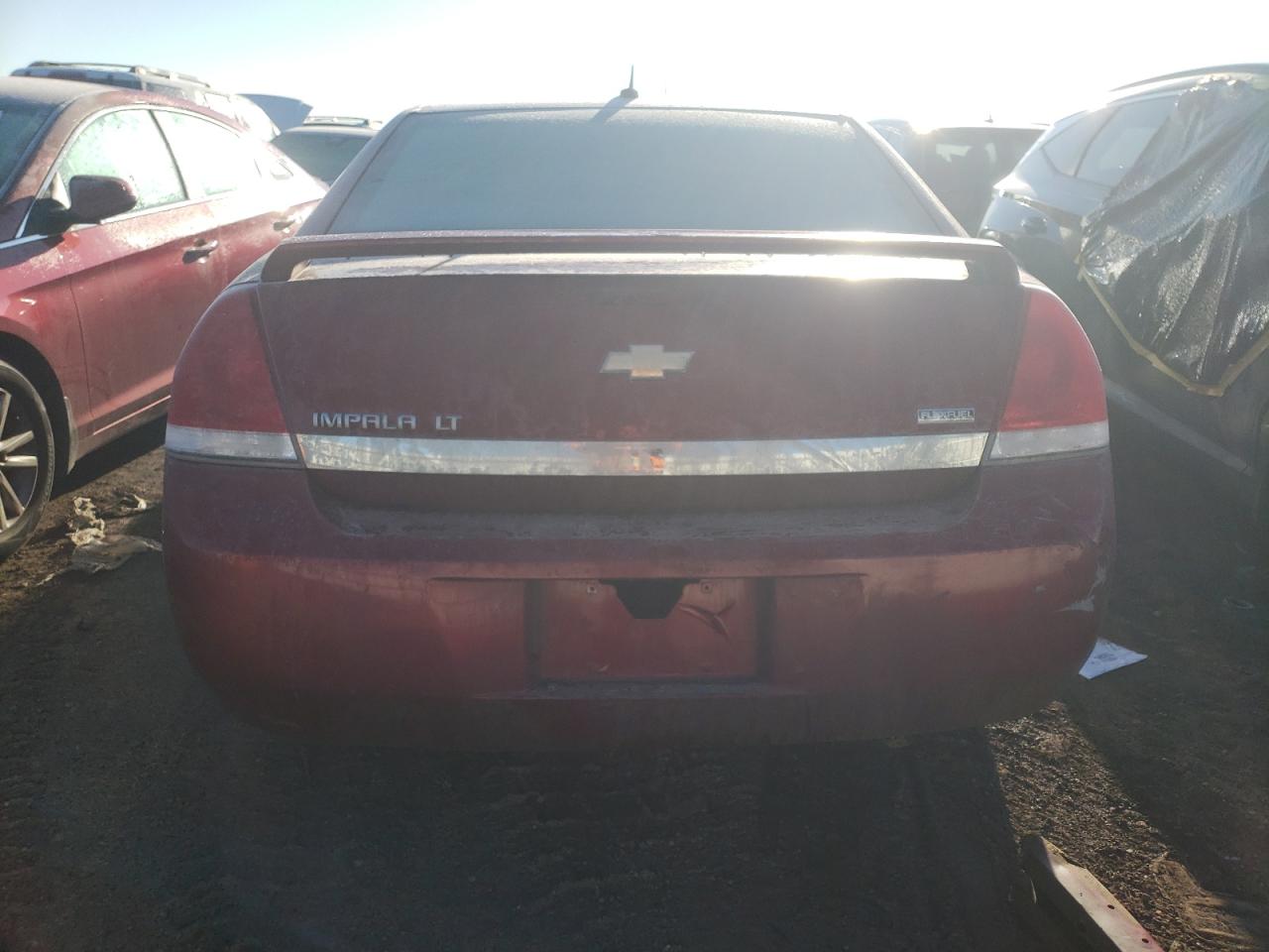 Photo 5 VIN: 2G1WT58K989279933 - CHEVROLET IMPALA 