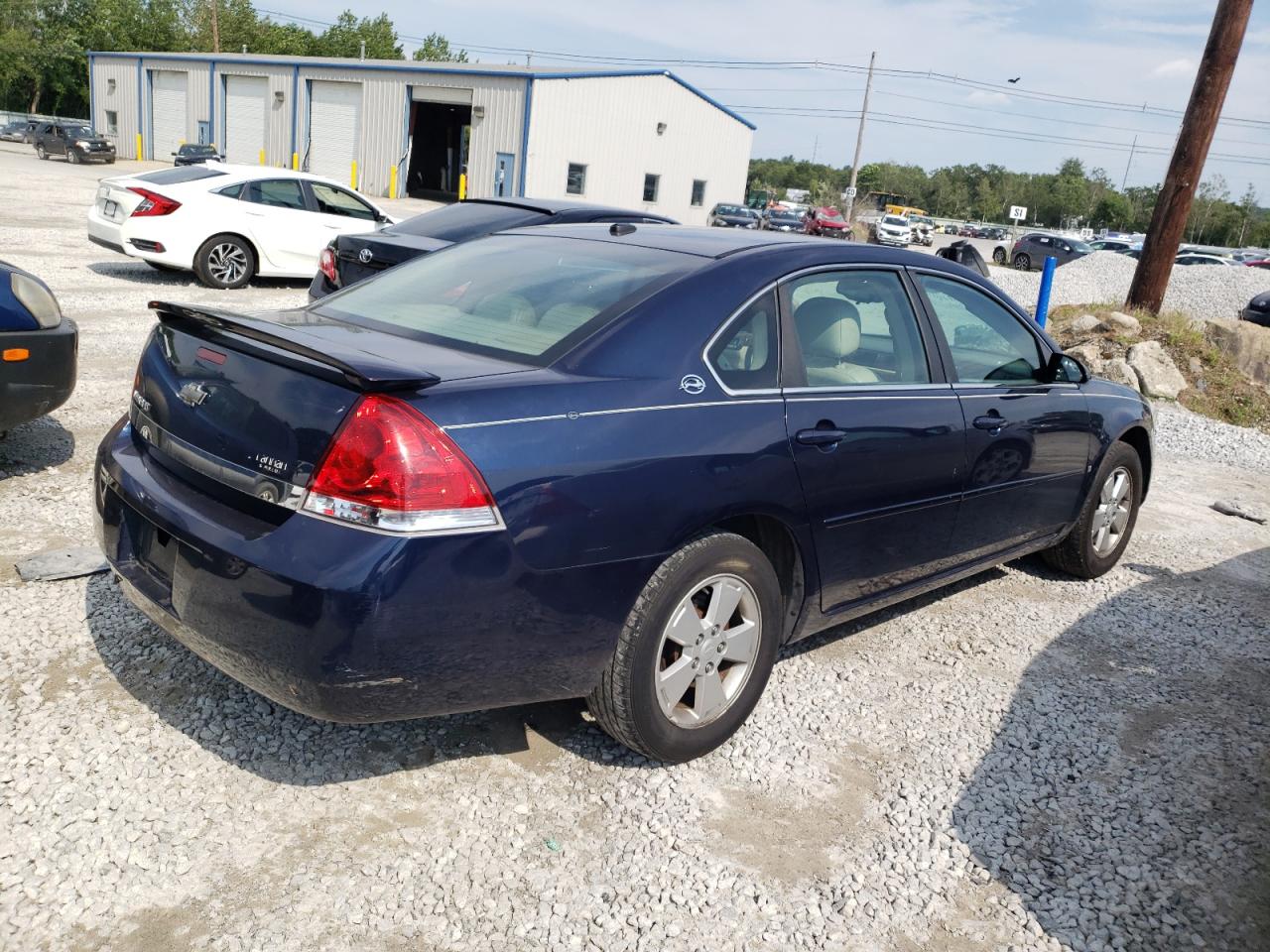 Photo 2 VIN: 2G1WT58N081344354 - CHEVROLET IMPALA 