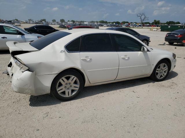 Photo 2 VIN: 2G1WU581169100964 - CHEVROLET IMPALA 