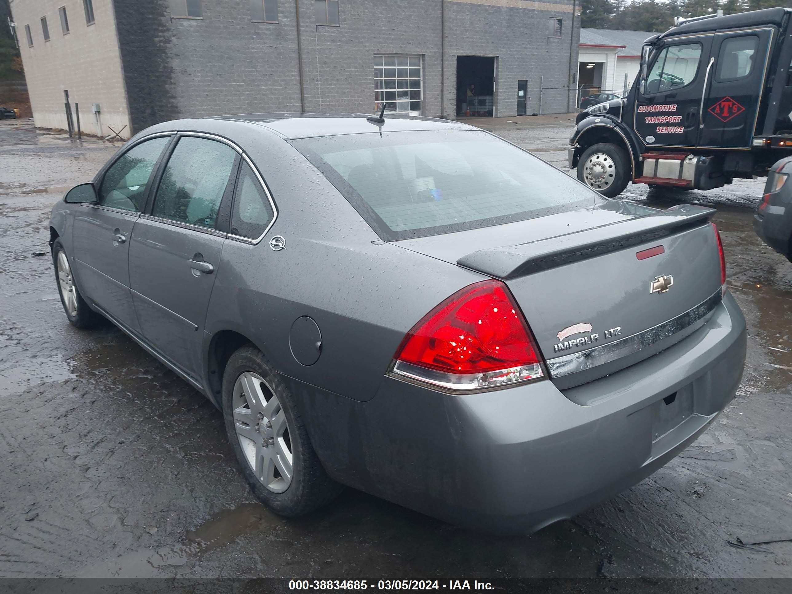 Photo 2 VIN: 2G1WU581469233735 - CHEVROLET IMPALA 