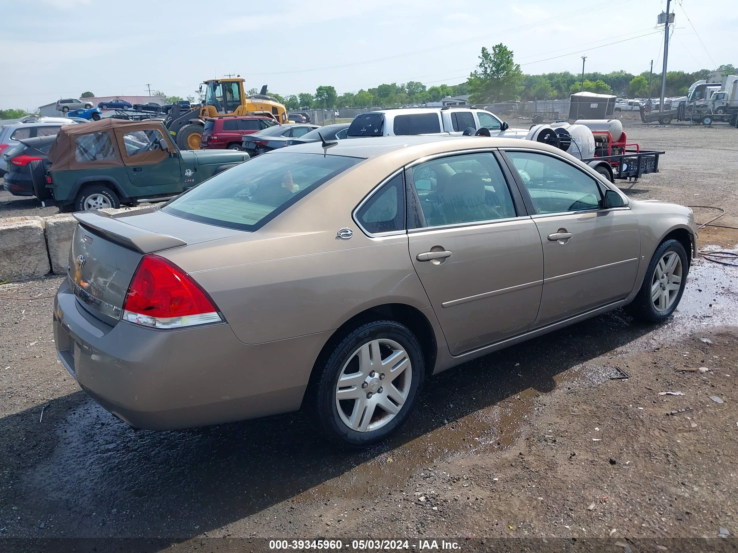 Photo 3 VIN: 2G1WU581769273193 - CHEVROLET IMPALA 