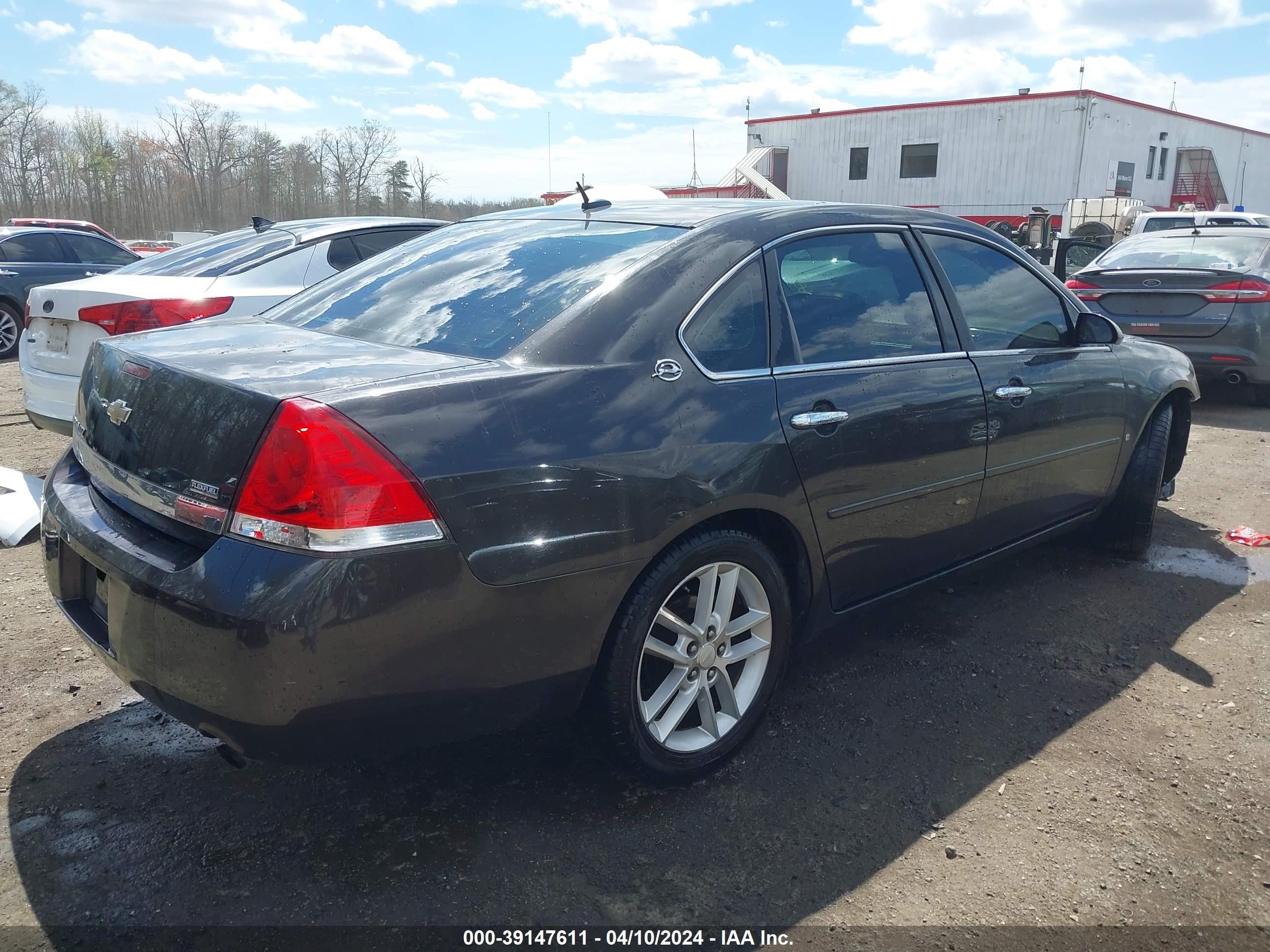 Photo 3 VIN: 2G1WU583189158979 - CHEVROLET IMPALA 