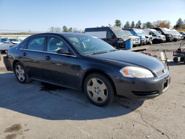 Photo 3 VIN: 2G1WV58K181343732 - CHEVROLET IMPALA 