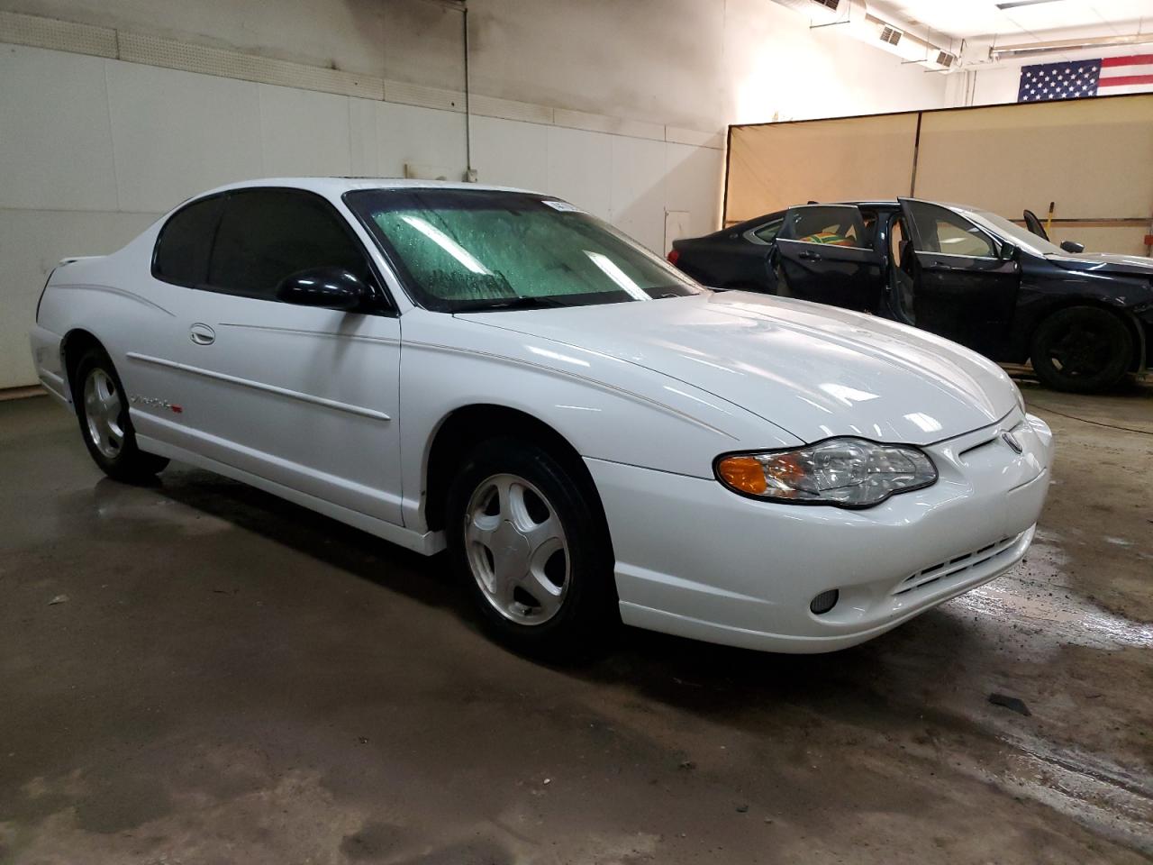 Photo 3 VIN: 2G1WX12KXY9267778 - CHEVROLET MONTE CARLO 