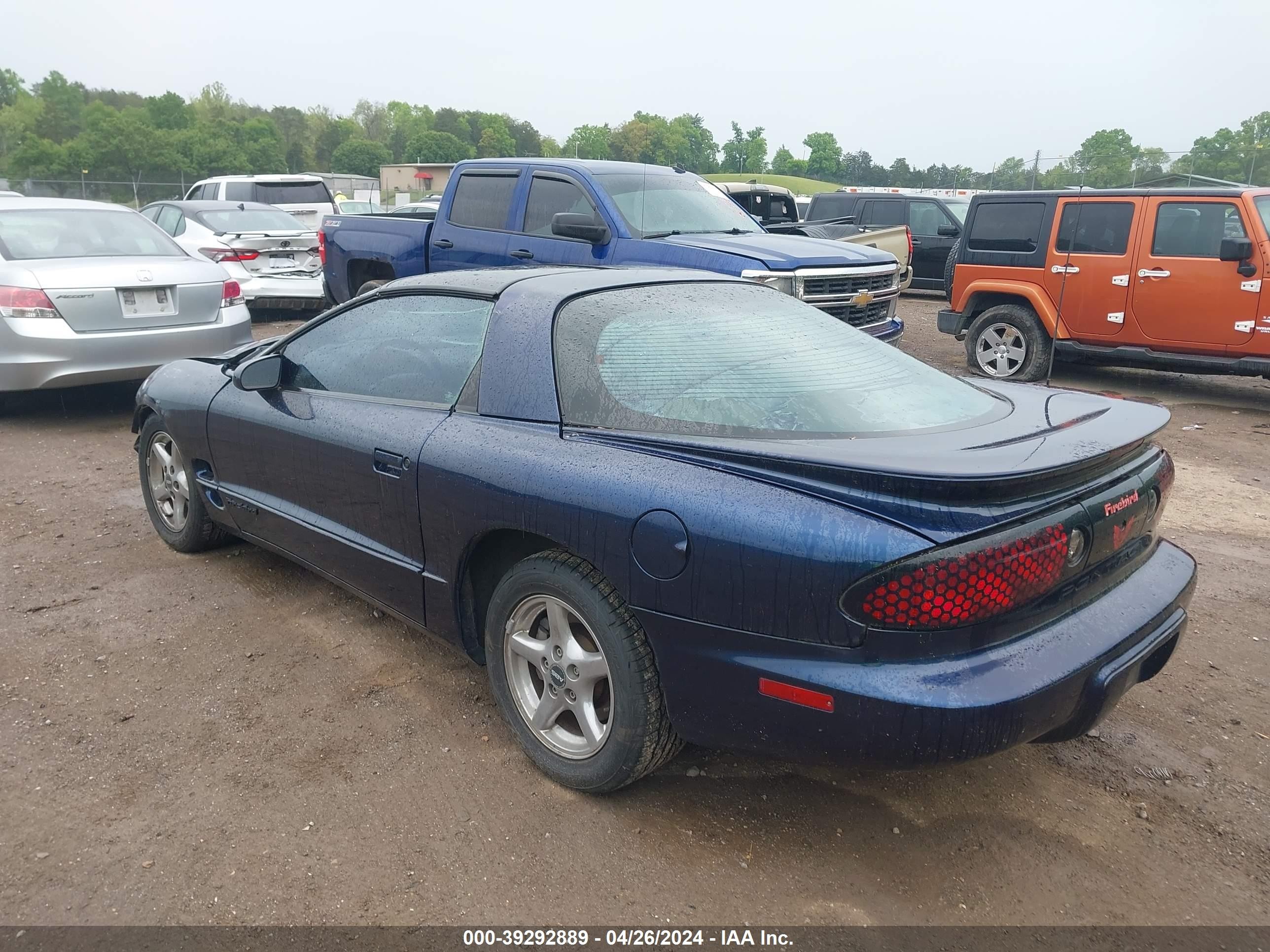 Photo 2 VIN: 2G2FS22K3Y2141576 - PONTIAC FIREBIRD 