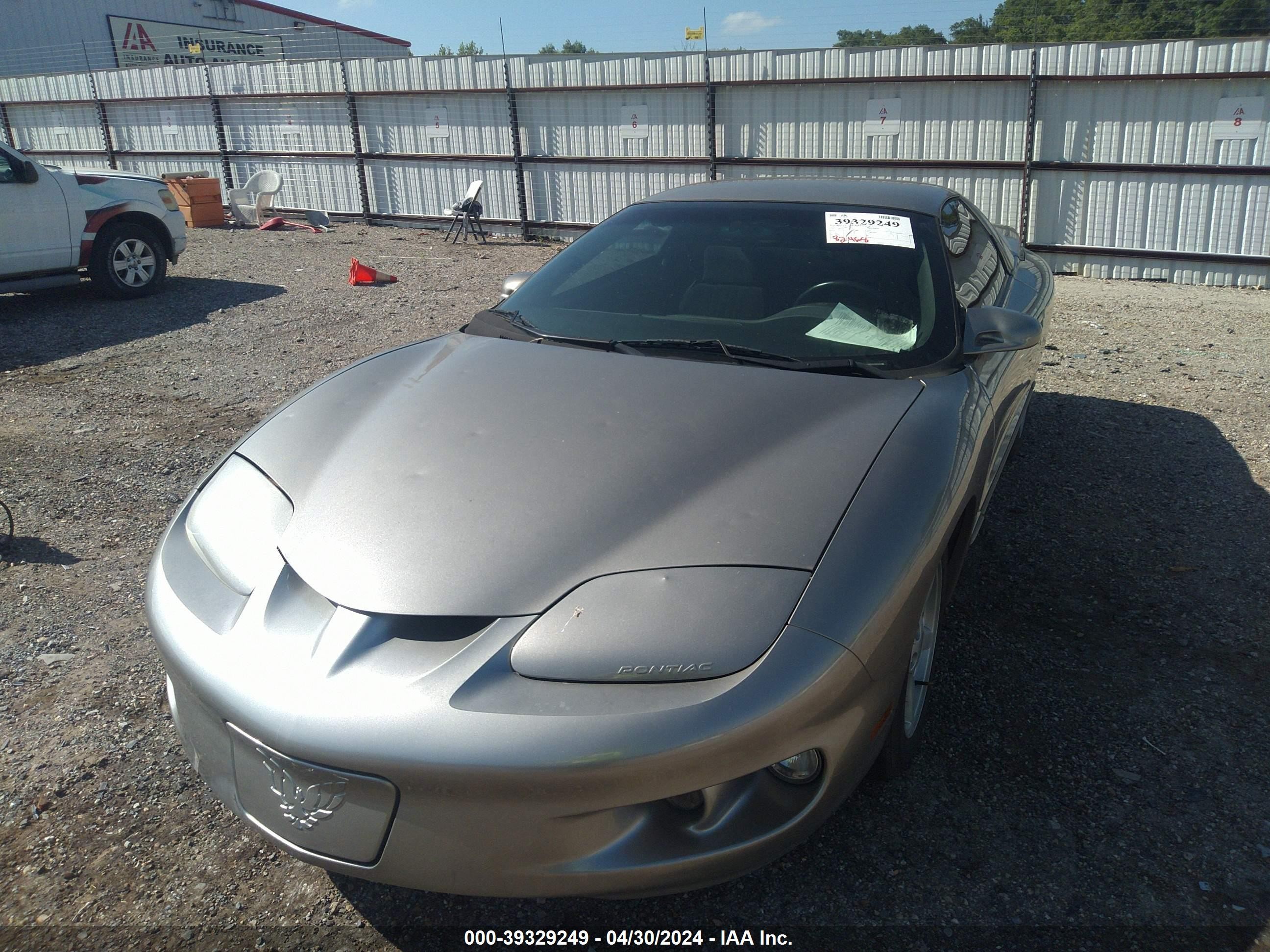 Photo 11 VIN: 2G2FS22K522135401 - PONTIAC FIREBIRD 