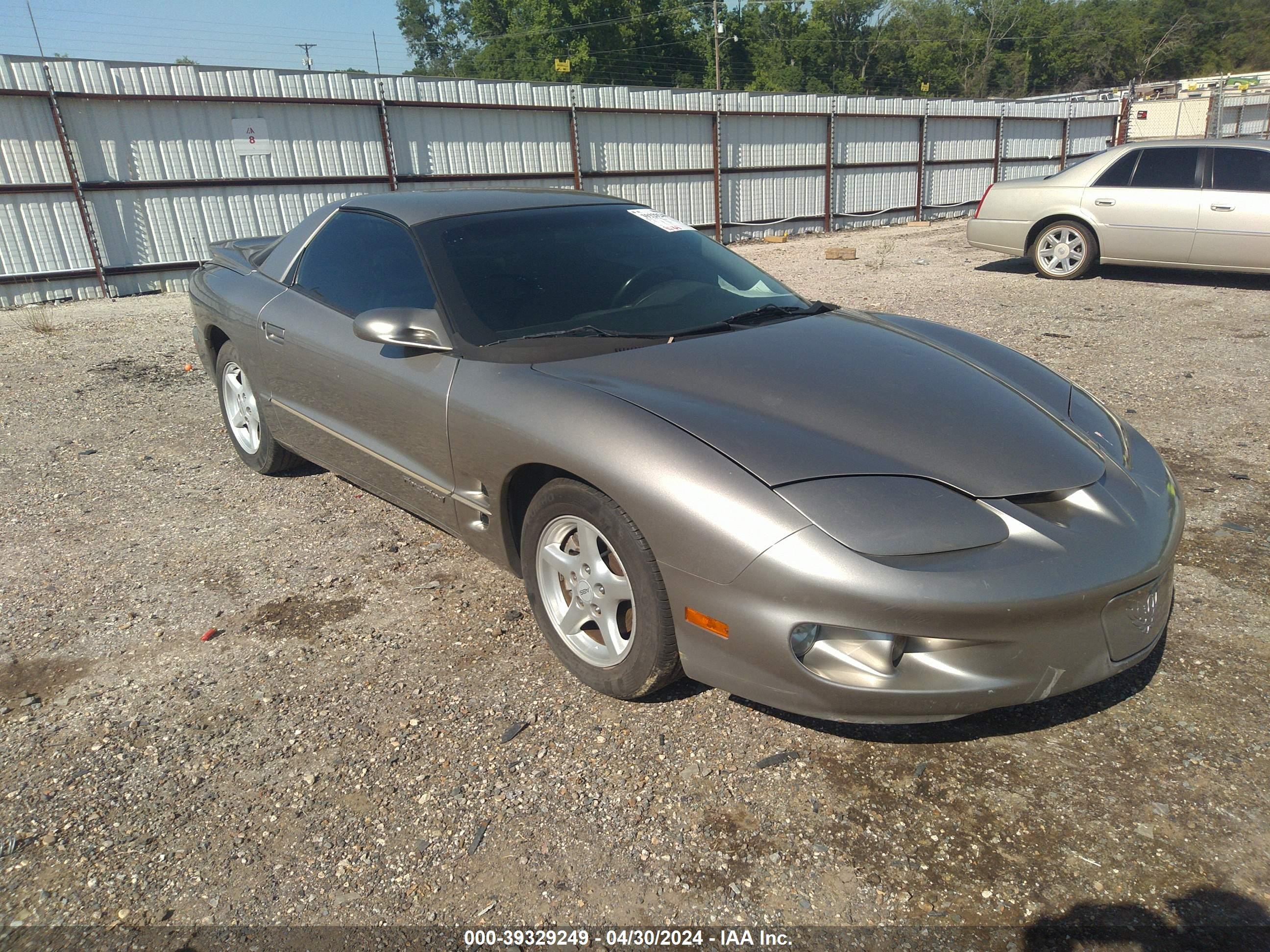 Photo 14 VIN: 2G2FS22K522135401 - PONTIAC FIREBIRD 