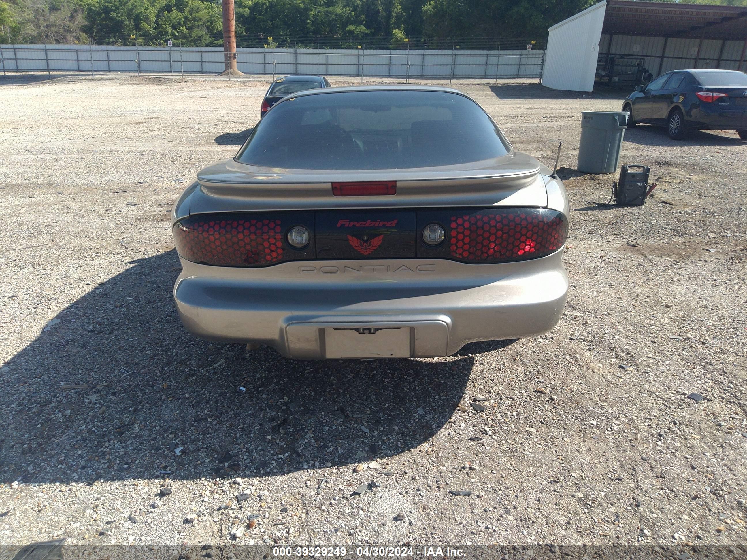 Photo 15 VIN: 2G2FS22K522135401 - PONTIAC FIREBIRD 