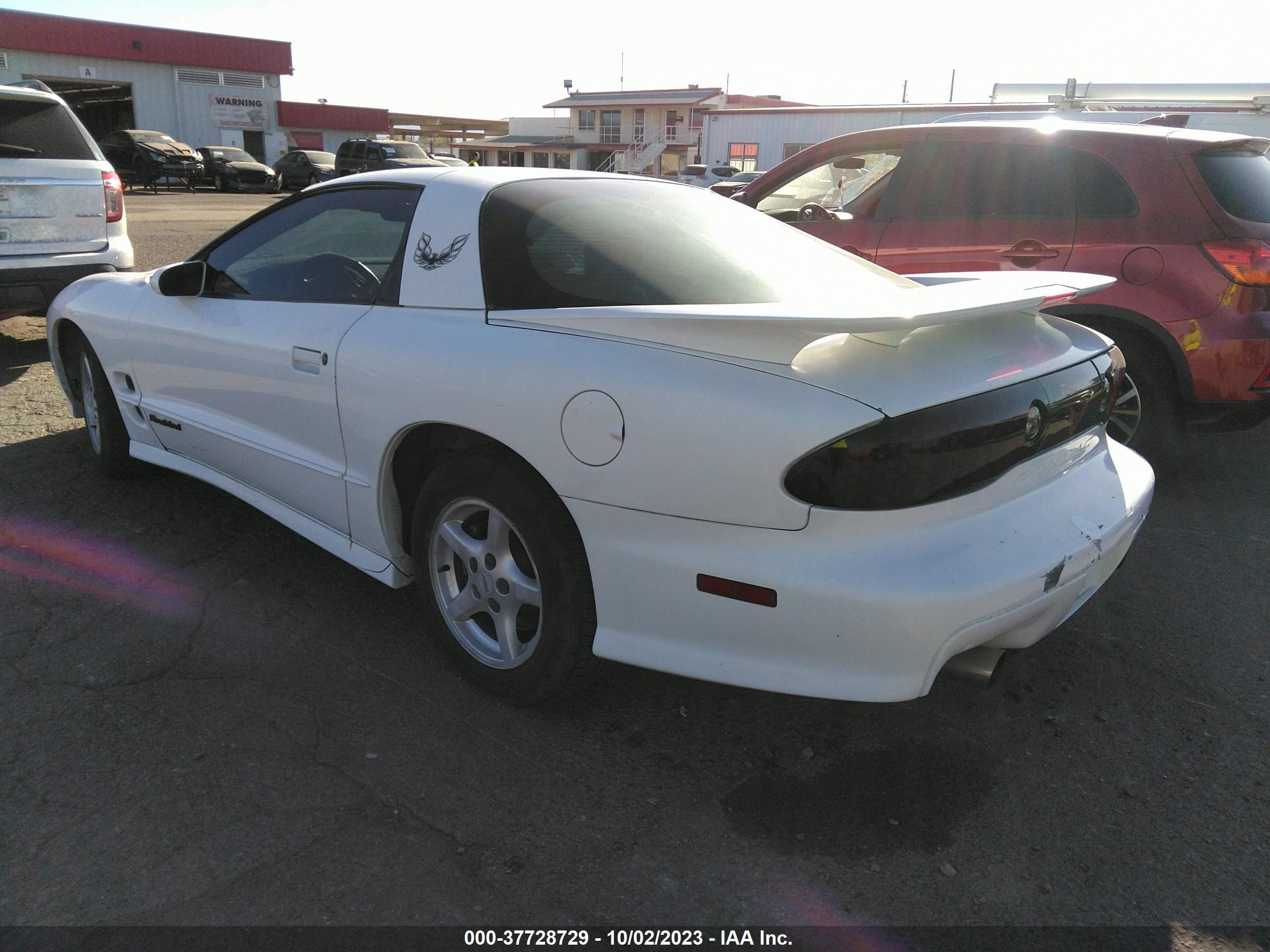 Photo 2 VIN: 2G2FS22K622140722 - PONTIAC FIREBIRD 