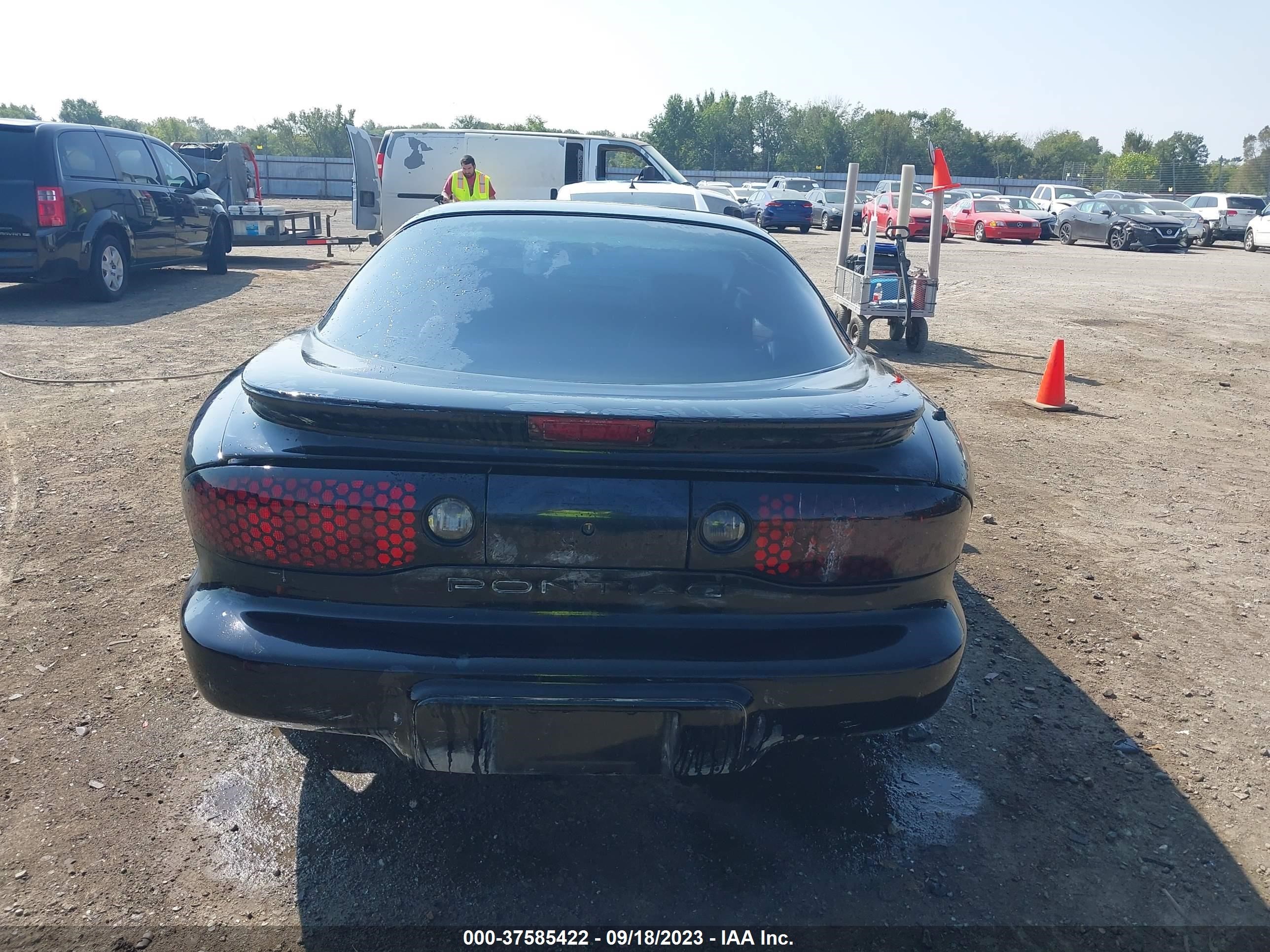 Photo 15 VIN: 2G2FS22K6Y2155083 - PONTIAC FIREBIRD 