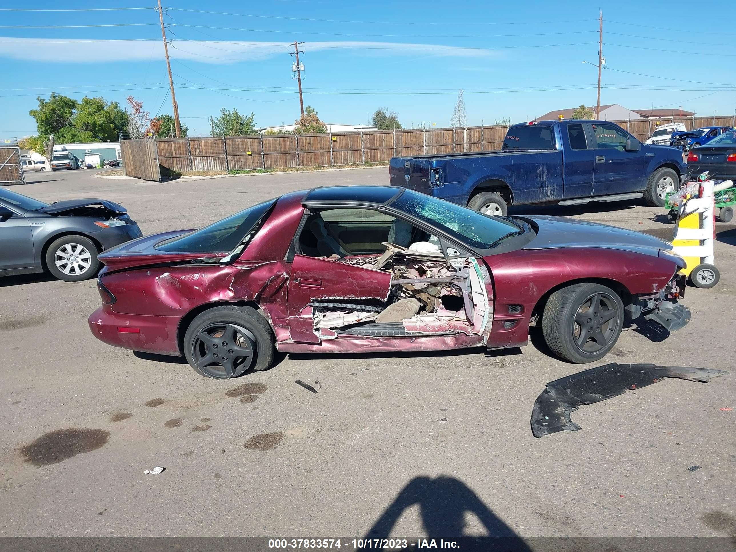 Photo 11 VIN: 2G2FS22K922149270 - PONTIAC FIREBIRD 
