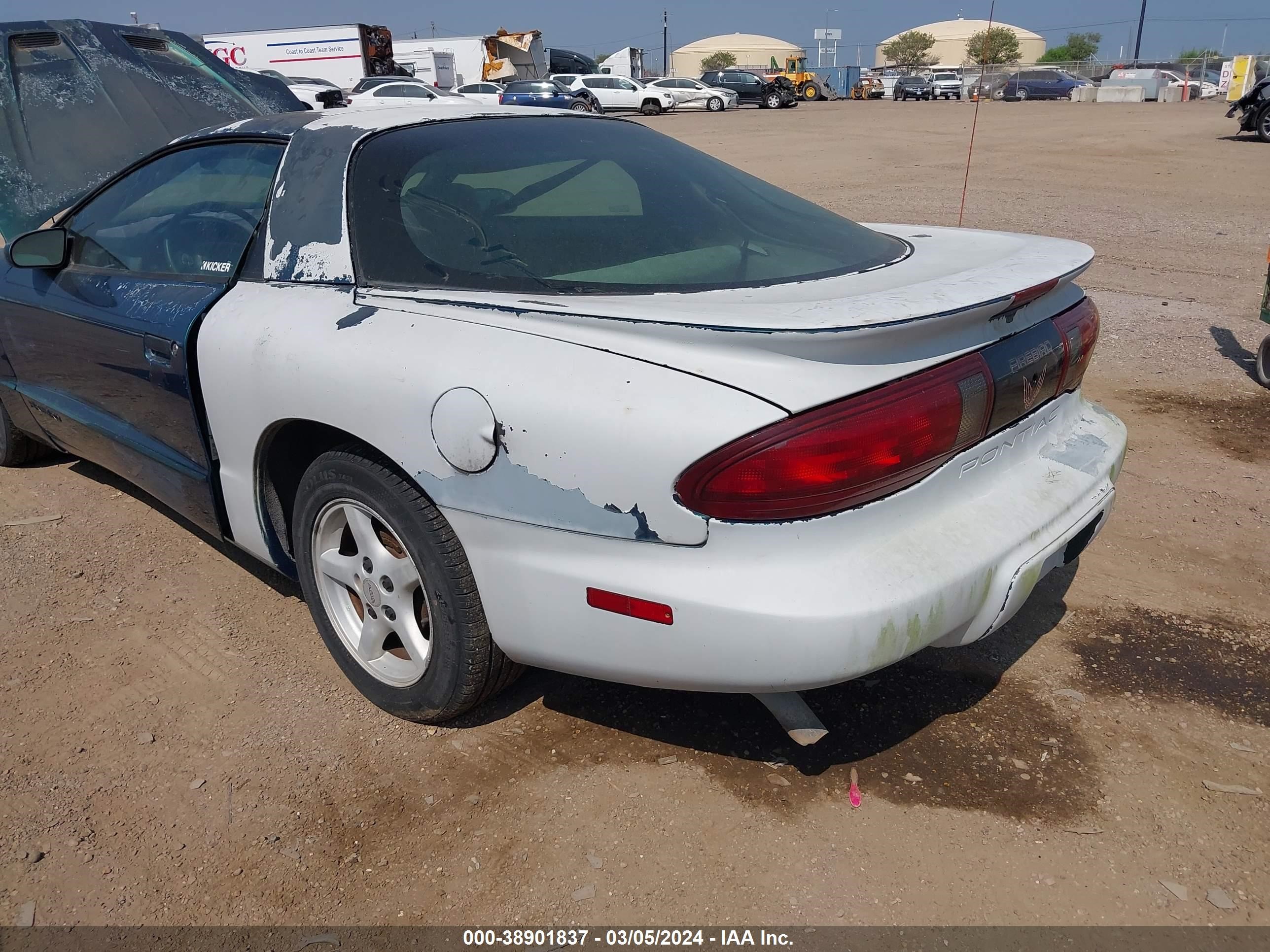 Photo 5 VIN: 2G2FS22KXV2216687 - PONTIAC FIREBIRD 