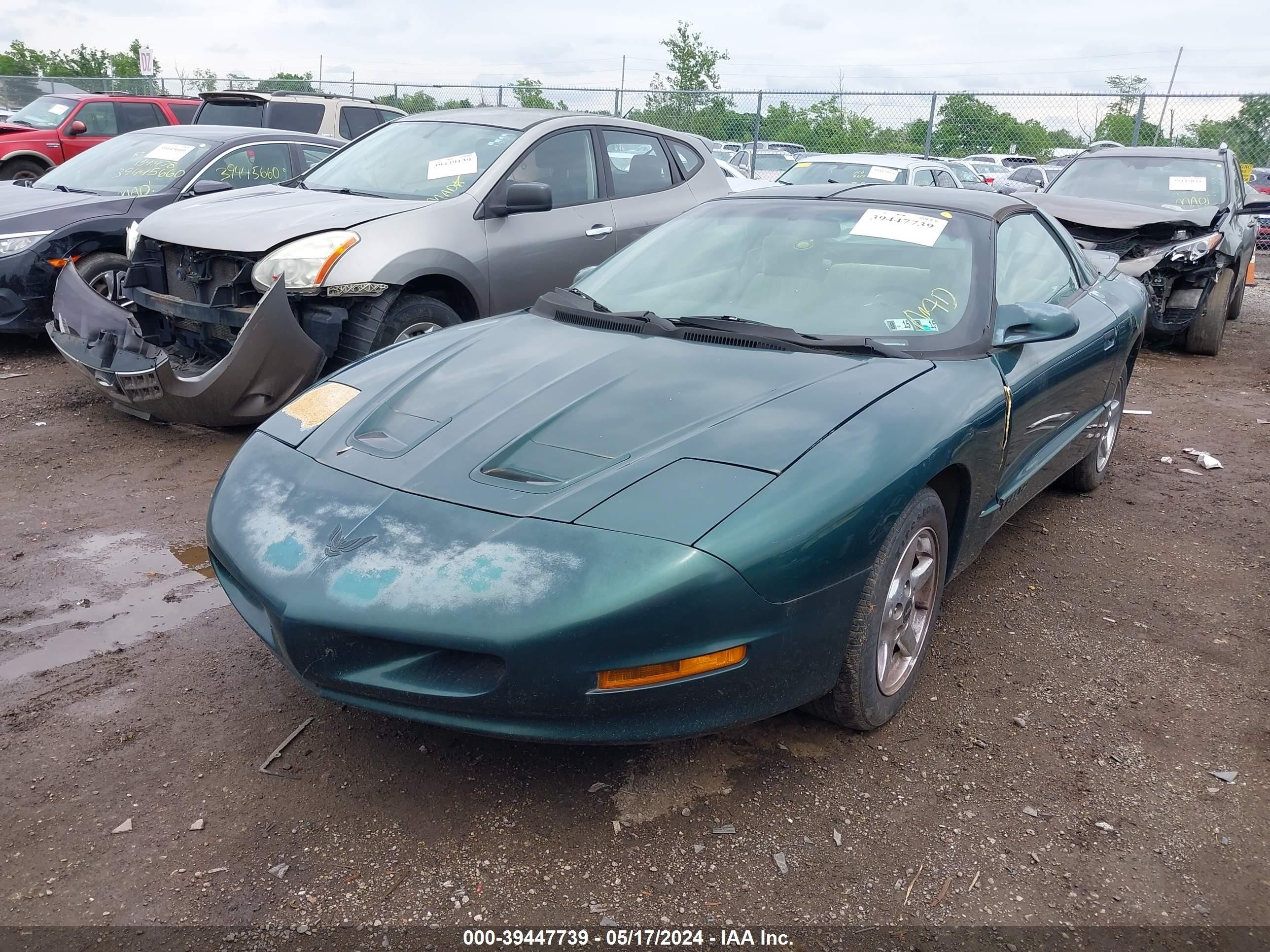 Photo 1 VIN: 2G2FS22S3S2206143 - PONTIAC FIREBIRD 