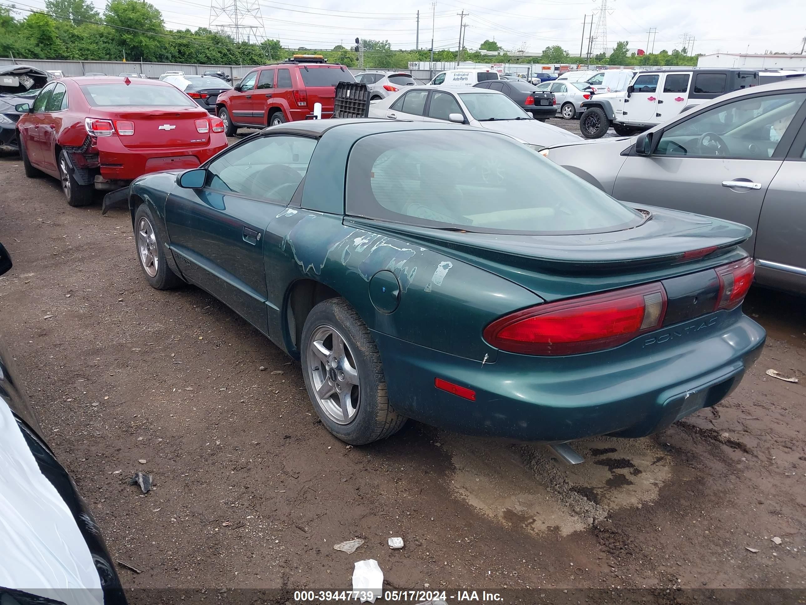 Photo 2 VIN: 2G2FS22S3S2206143 - PONTIAC FIREBIRD 