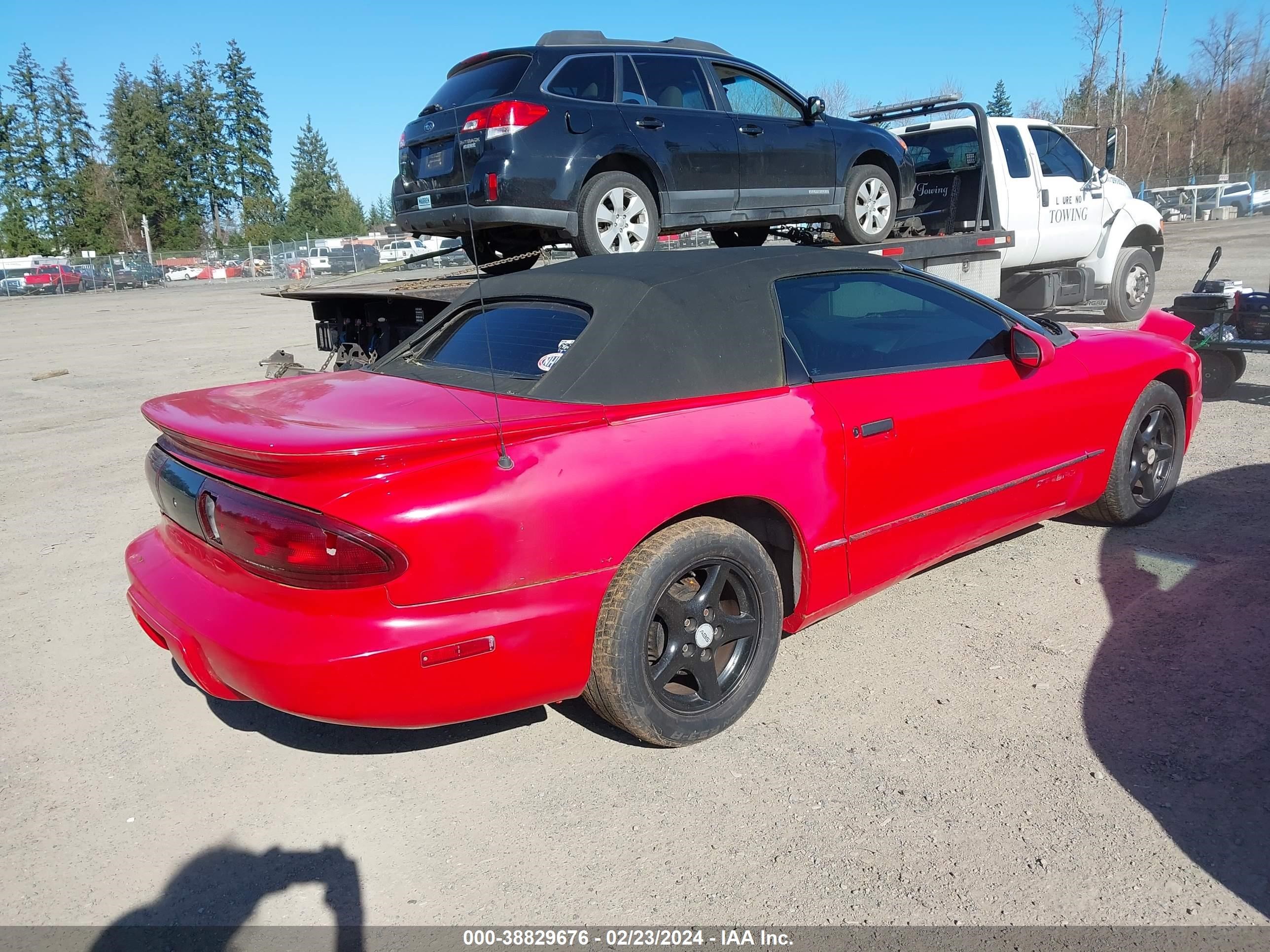 Photo 3 VIN: 2G2FS32K4V2201298 - PONTIAC FIREBIRD 