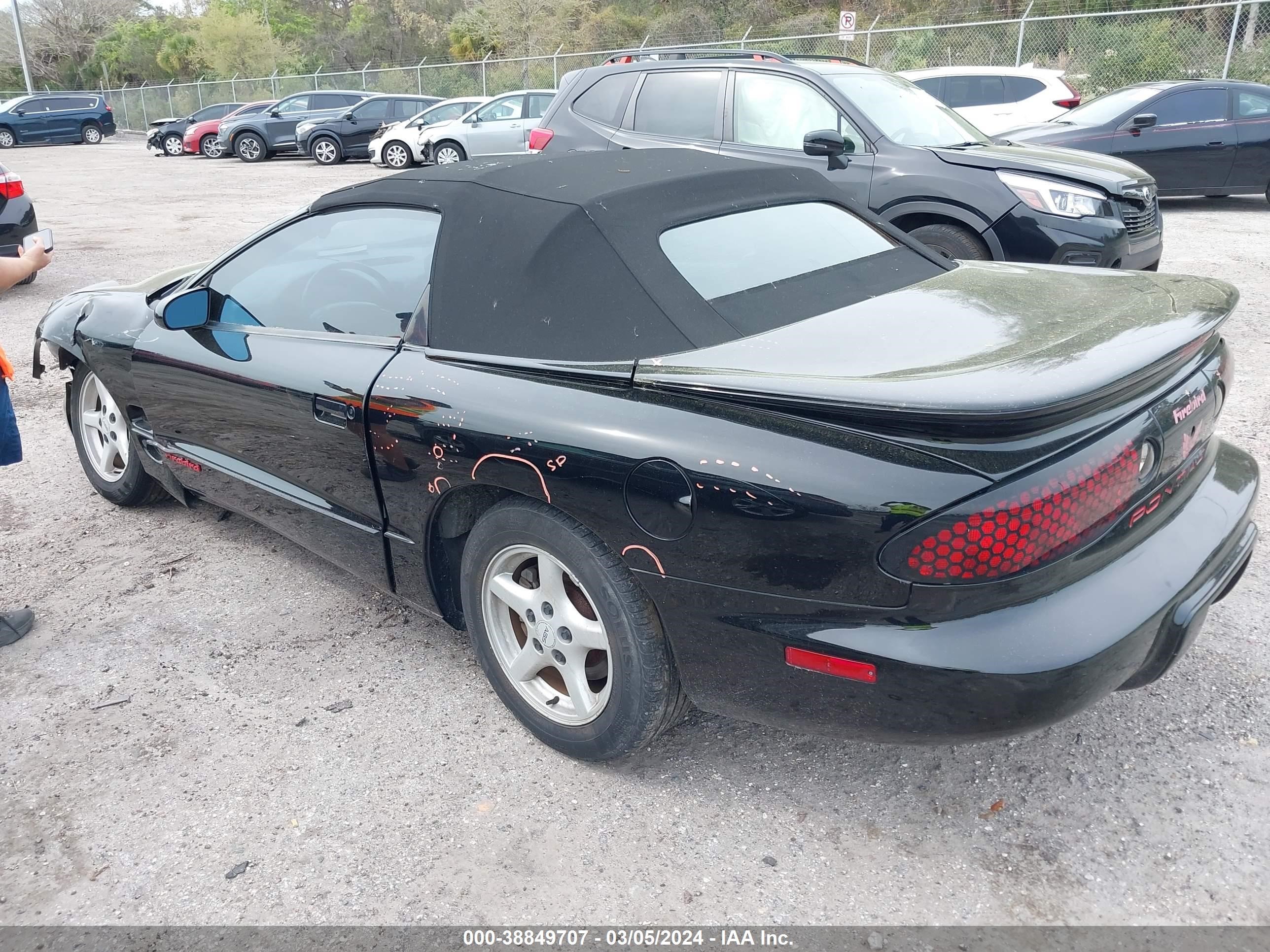 Photo 2 VIN: 2G2FS32K6W2230125 - PONTIAC FIREBIRD 