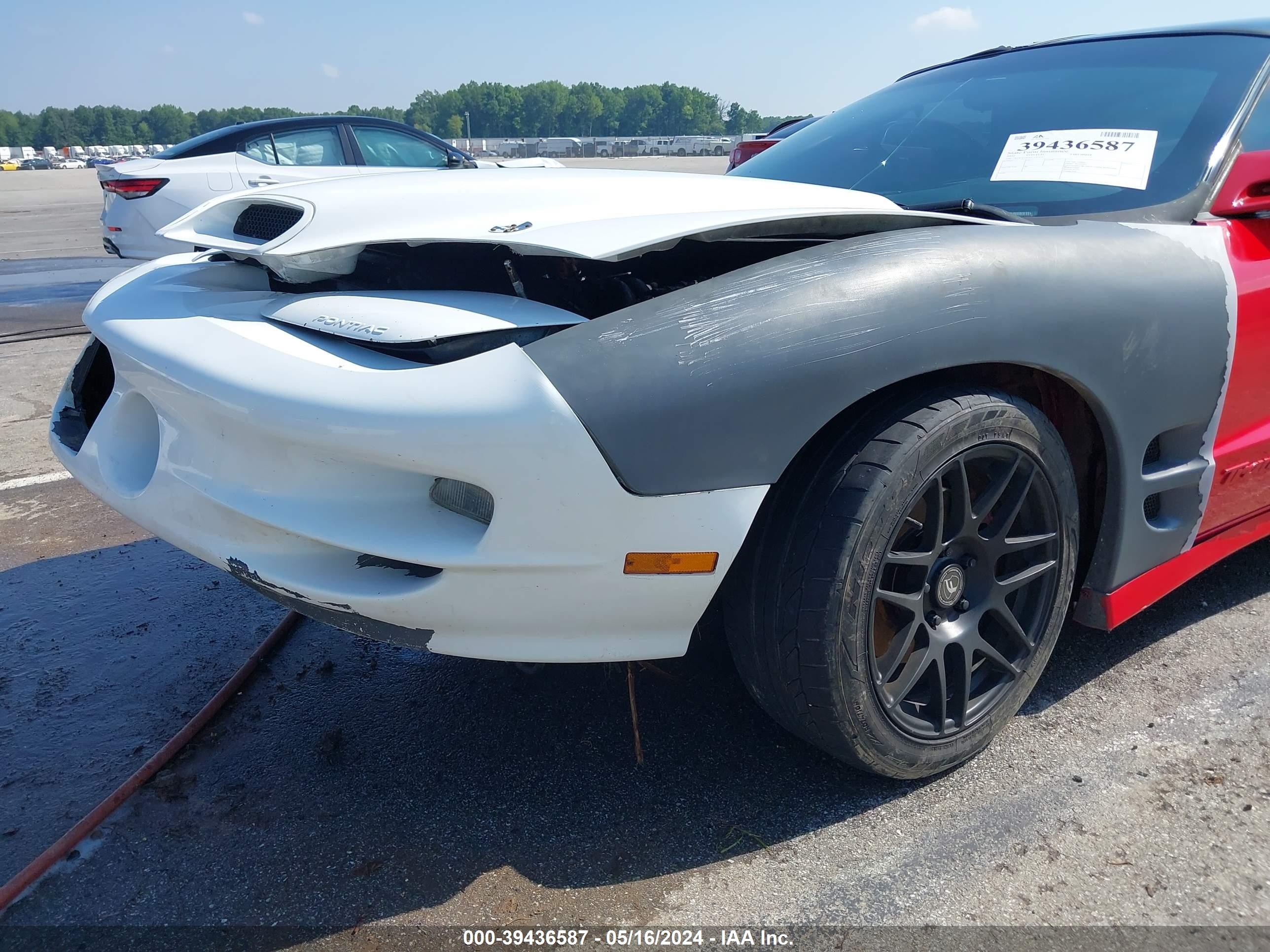 Photo 17 VIN: 2G2FV22G322107177 - PONTIAC FIREBIRD 