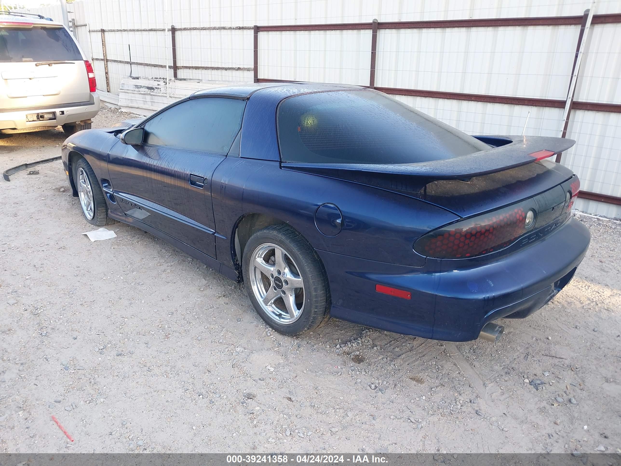 Photo 2 VIN: 2G2FV22G722169990 - PONTIAC FIREBIRD 