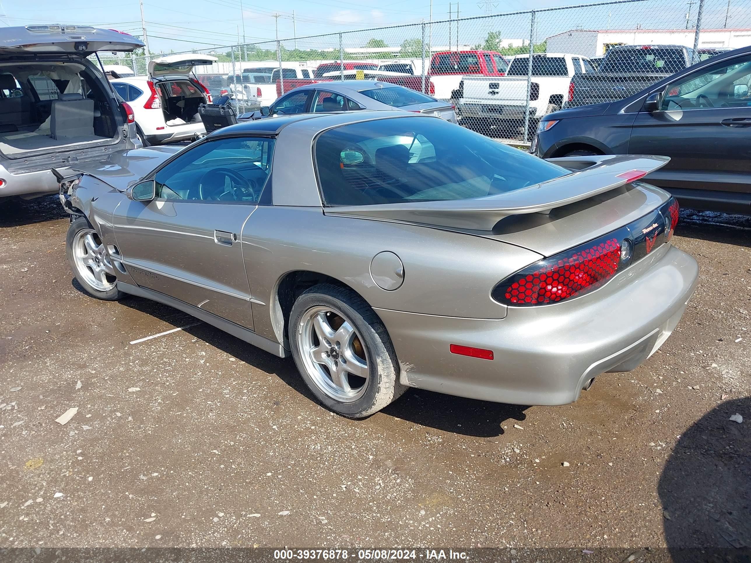 Photo 2 VIN: 2G2FV22GX22162502 - PONTIAC FIREBIRD 