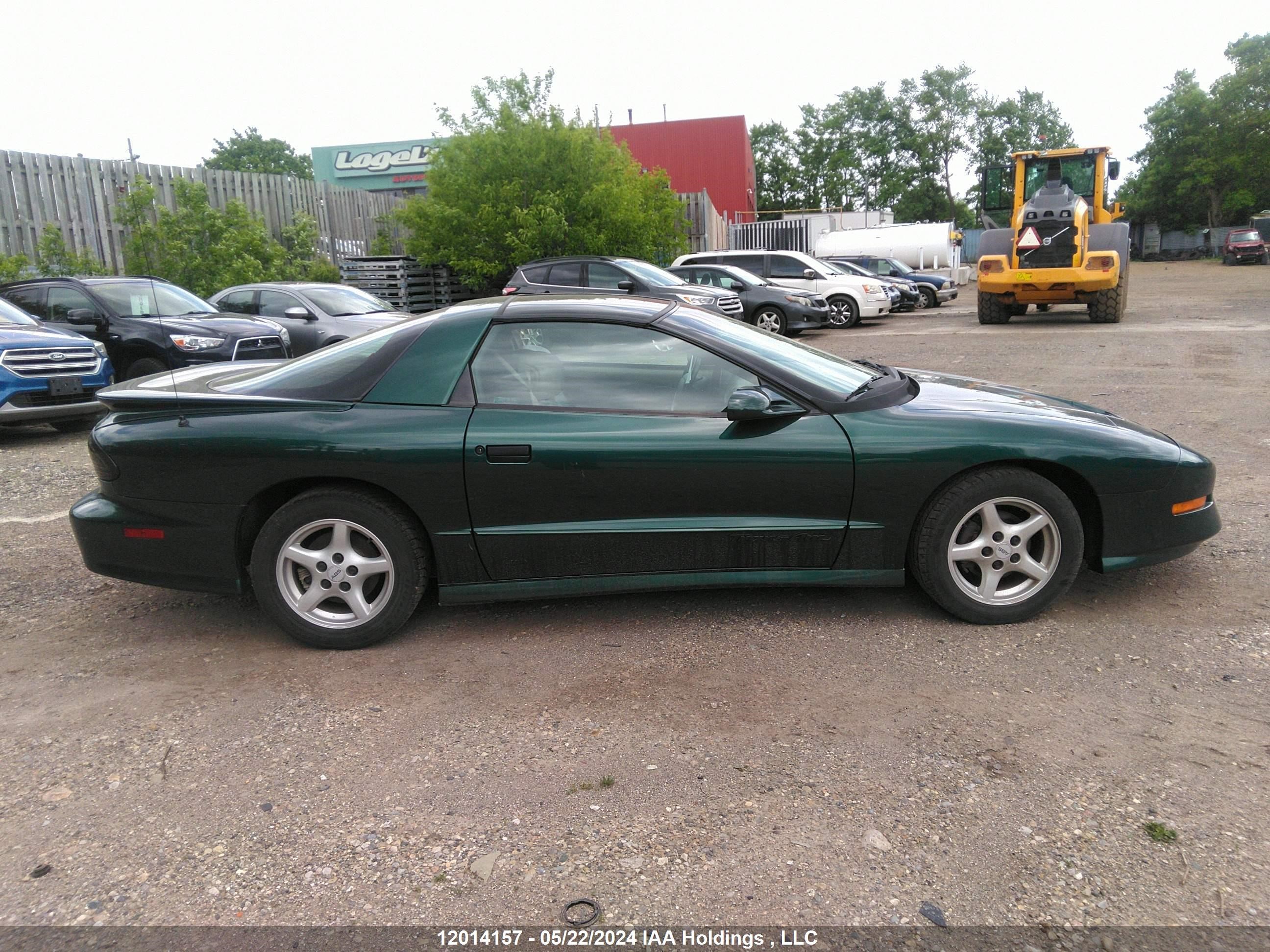 Photo 12 VIN: 2G2FV22P2T2227943 - PONTIAC FIREBIRD 