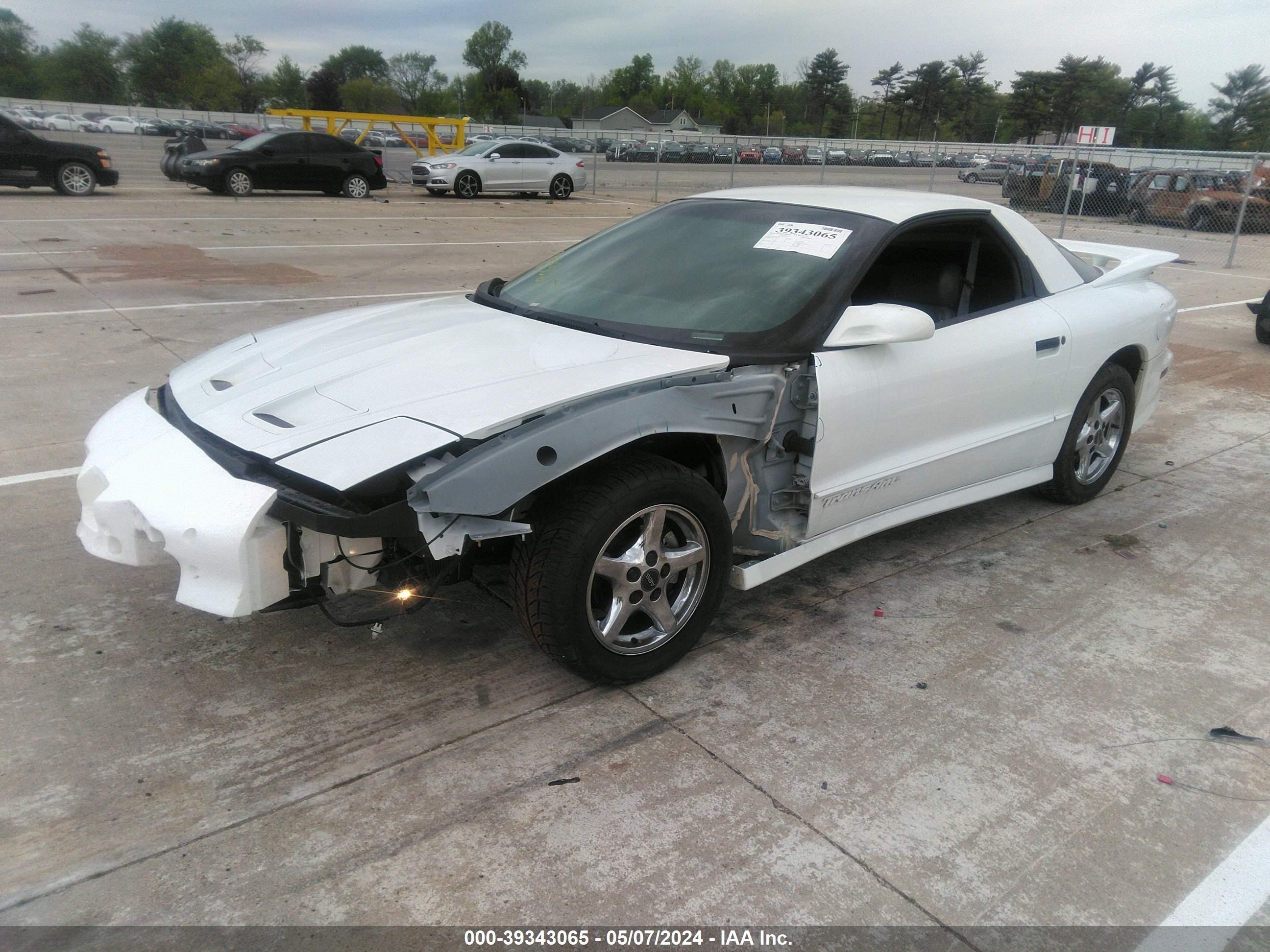 Photo 1 VIN: 2G2FV22P4V2212508 - PONTIAC FIREBIRD 