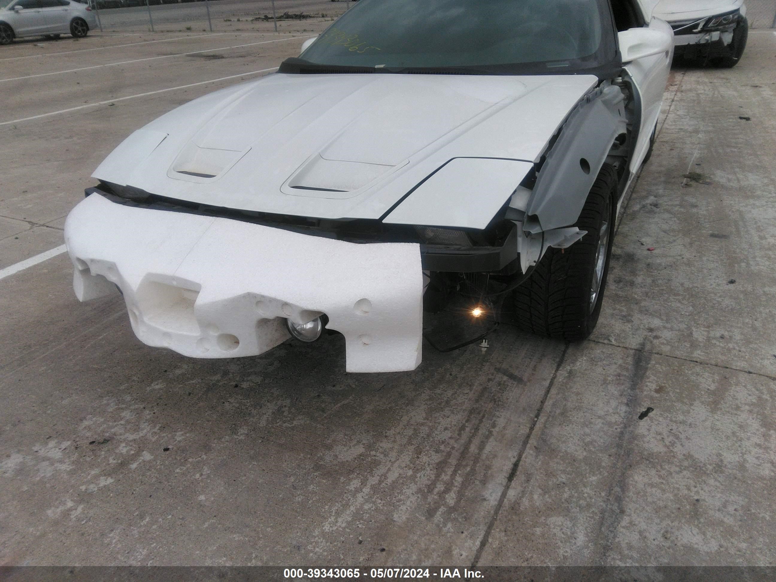 Photo 5 VIN: 2G2FV22P4V2212508 - PONTIAC FIREBIRD 