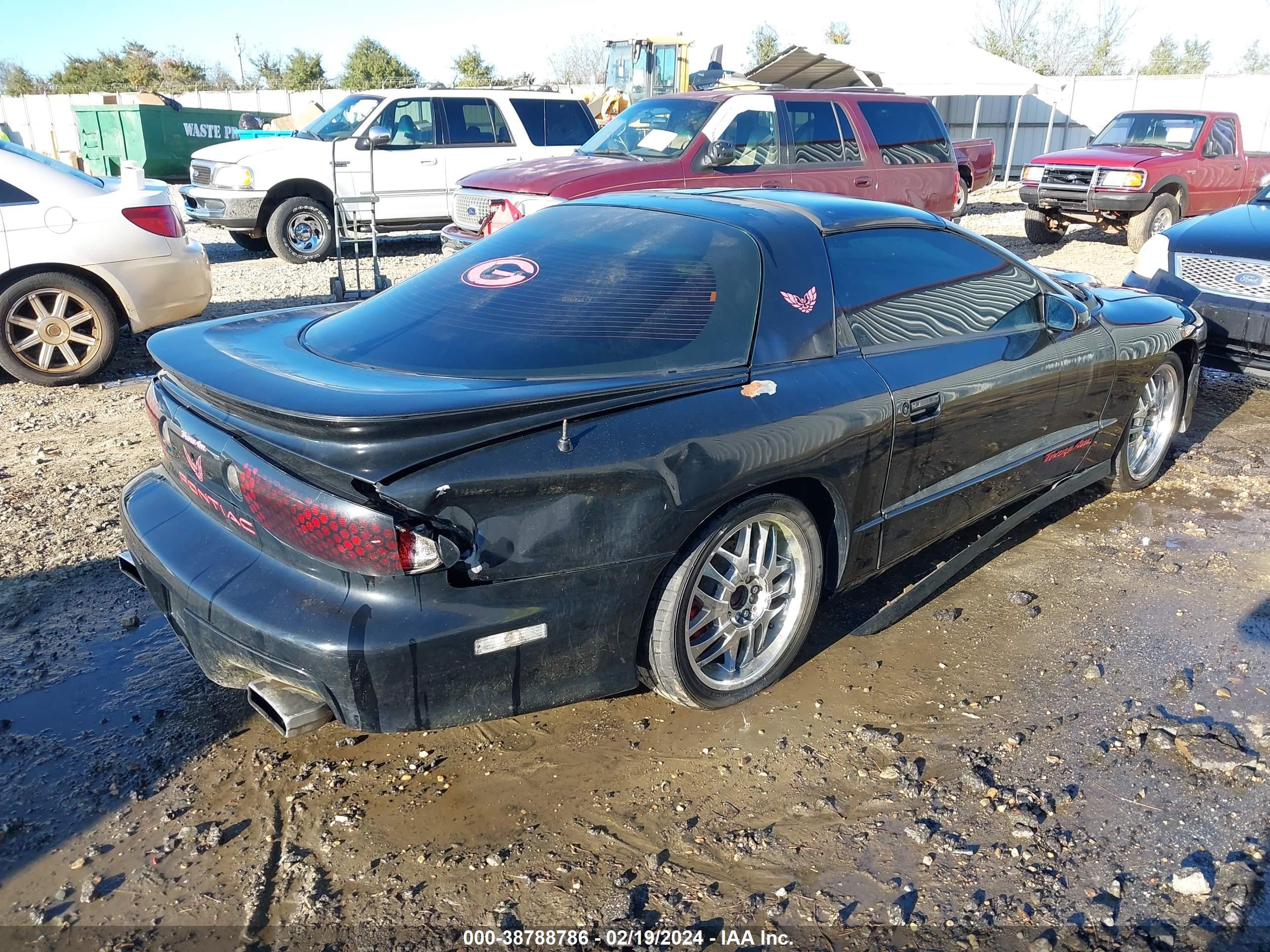 Photo 3 VIN: 2G2FV22P5R2218761 - PONTIAC FIREBIRD 