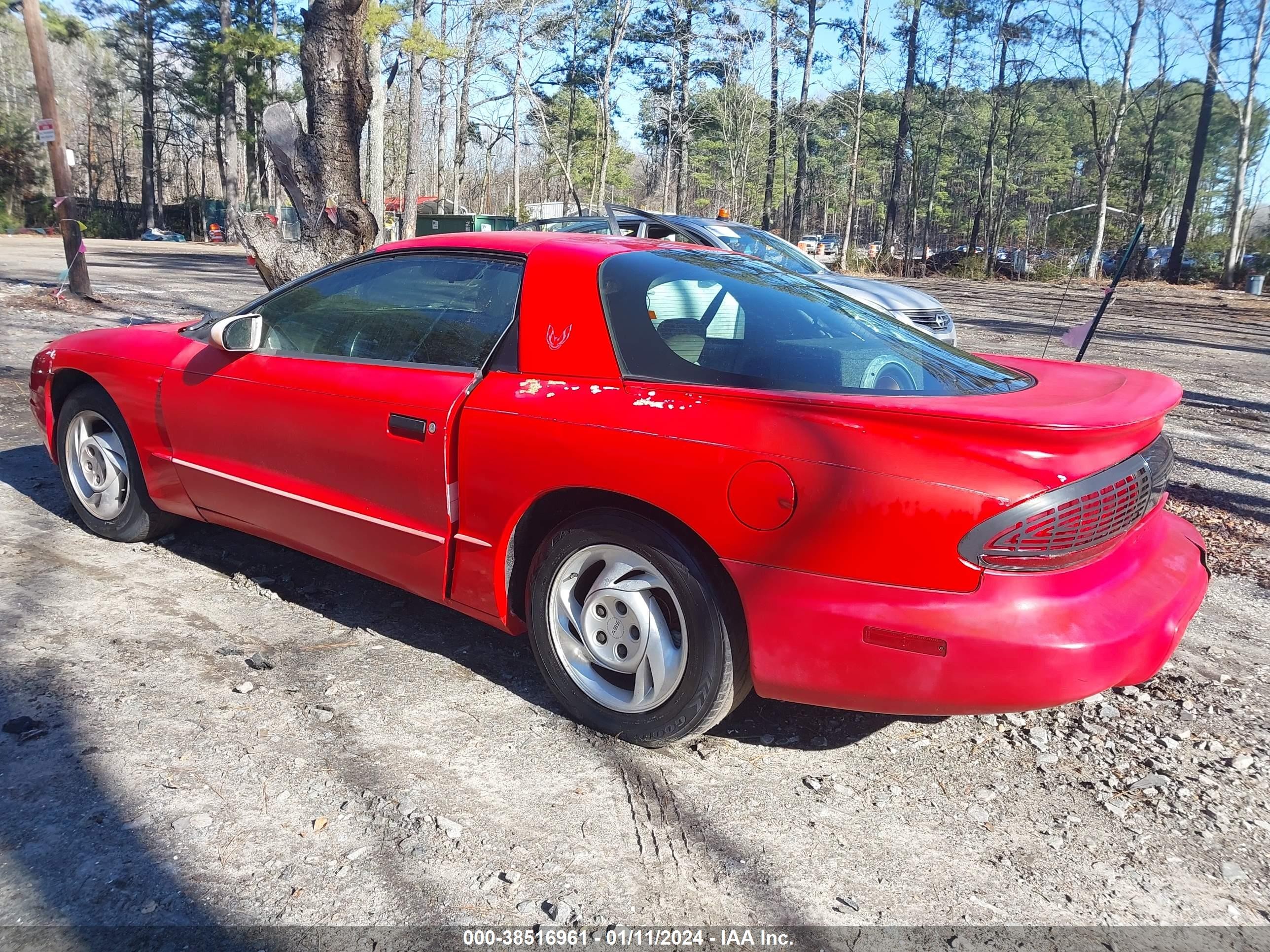 Photo 2 VIN: 2G2FV22P9R2205964 - PONTIAC FIREBIRD 