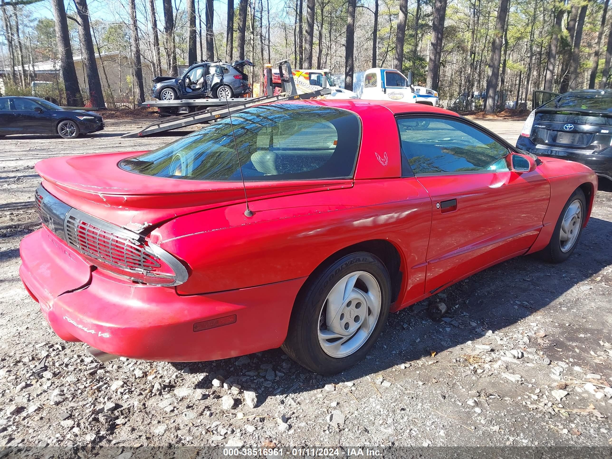 Photo 3 VIN: 2G2FV22P9R2205964 - PONTIAC FIREBIRD 